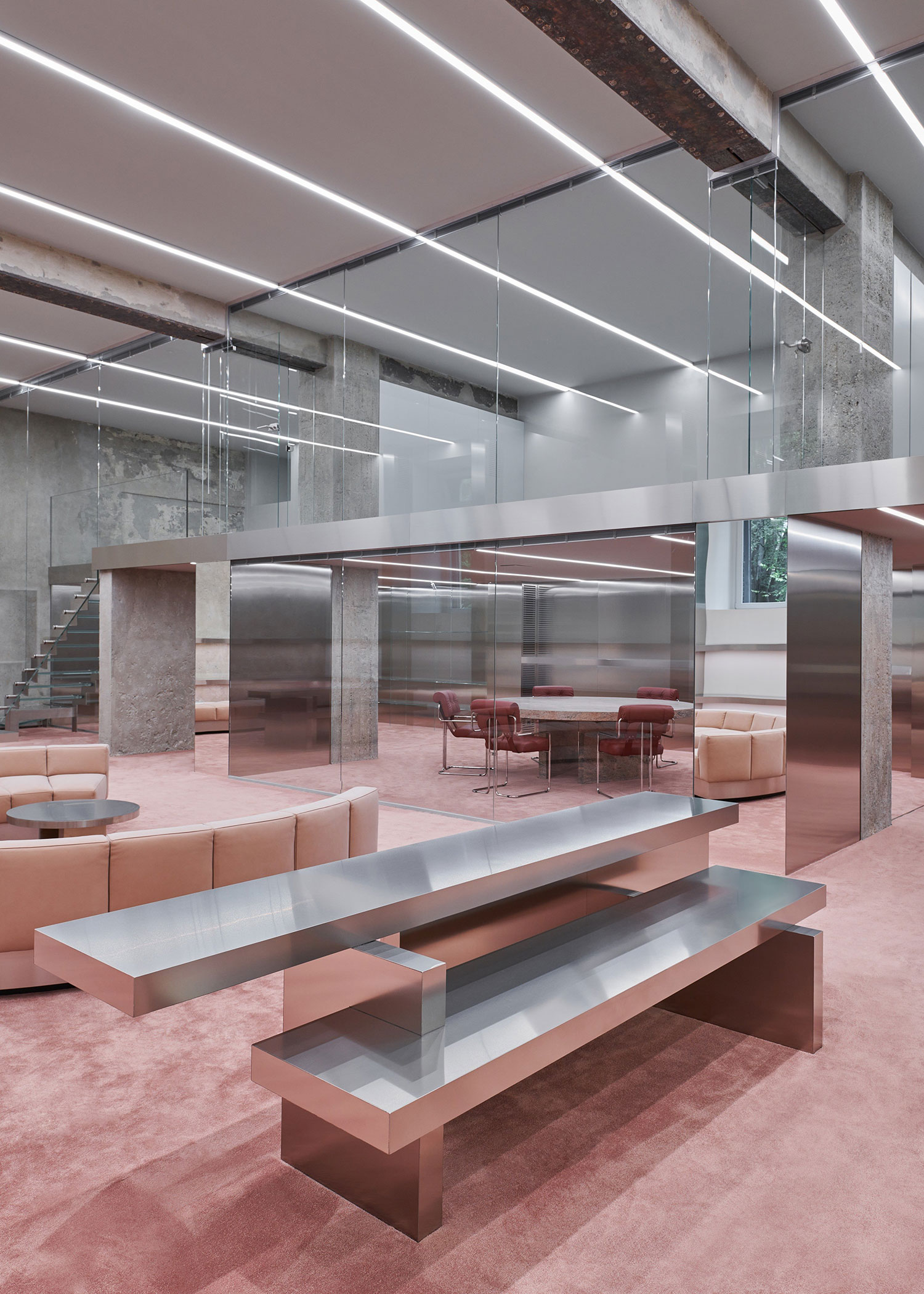 Paris Texas Showroom Milan: STUDIOBOOM's Bold Architectural Design