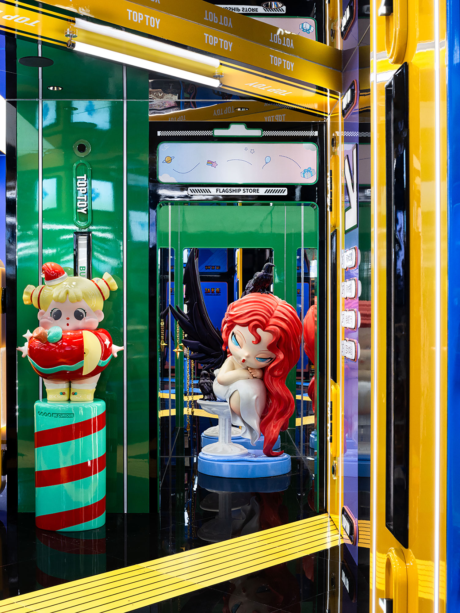 XL+Living: Top Toy's Immersive Shanghai Flagship Store