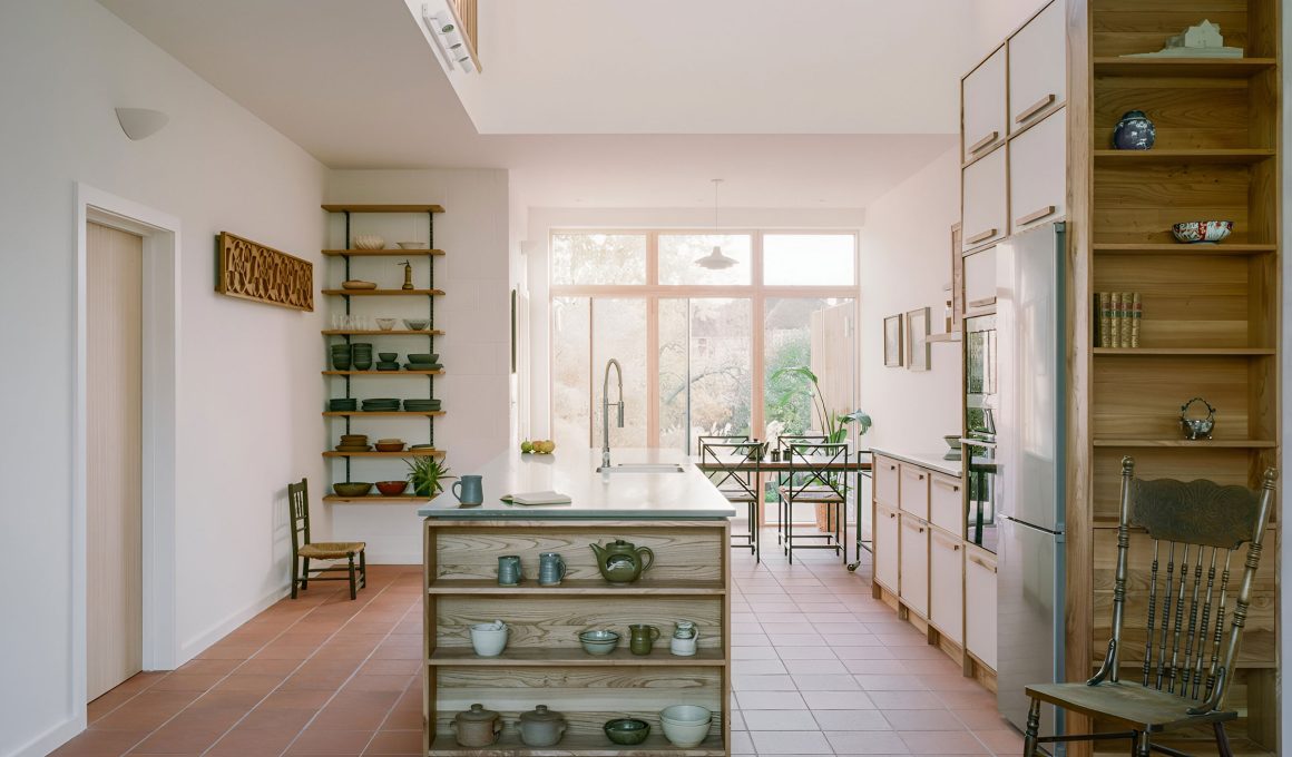 Woodbury Residence: London Transformation by Of Architecture