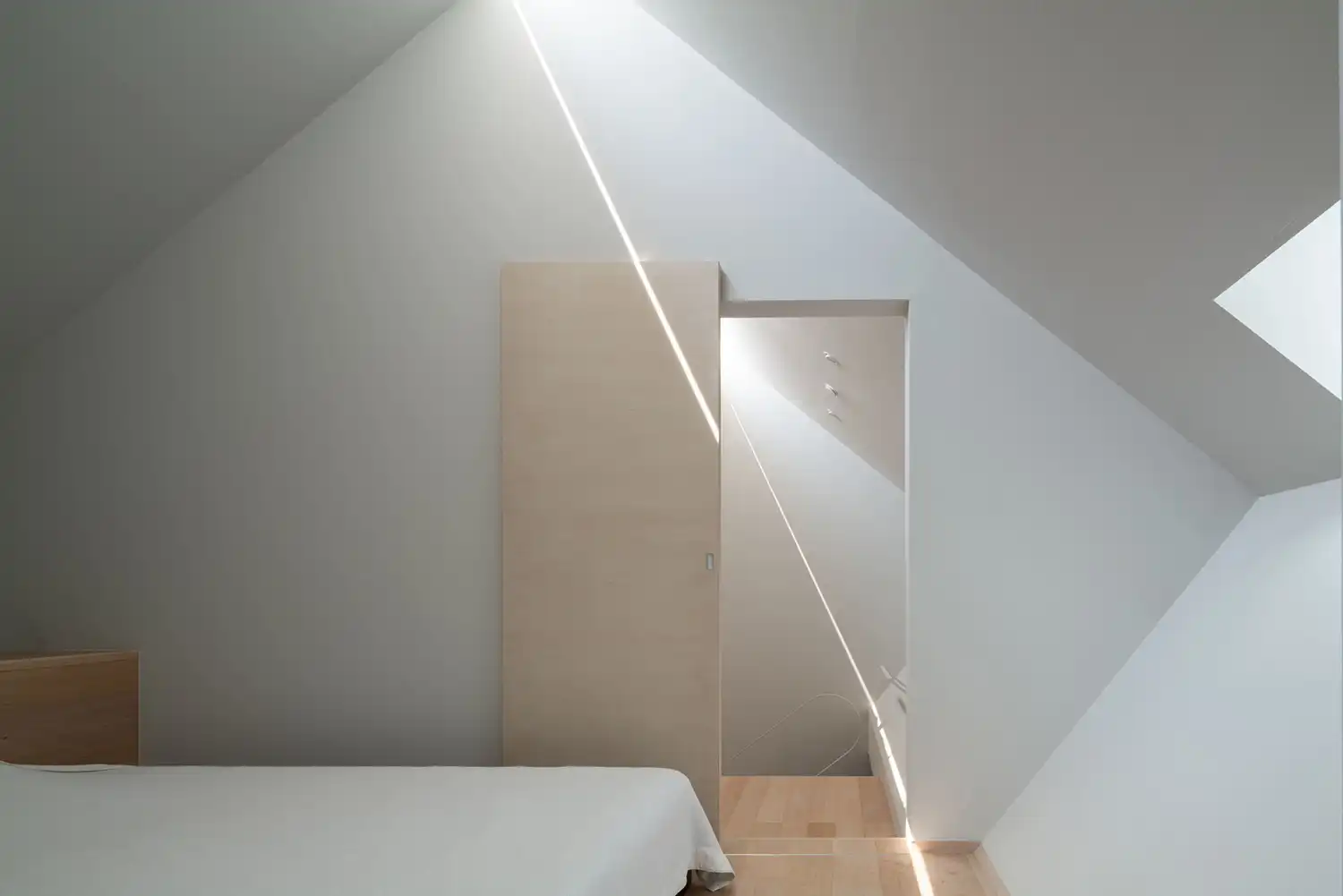 MASA Architects' IEIE House: A Town Within Walls