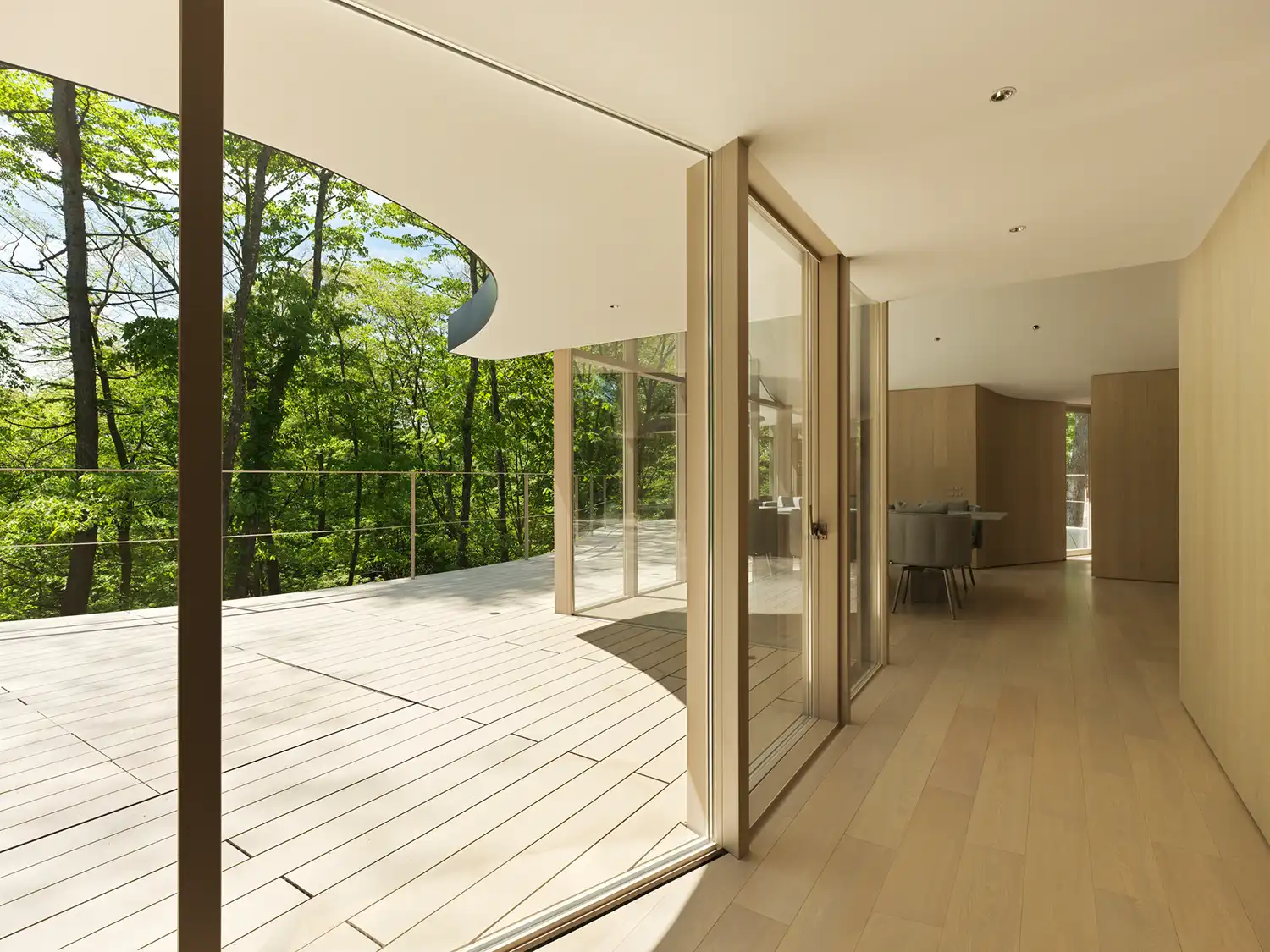 Hand-in-Hand: Nendo's Karuizawa Symphony of Intimacy and Isolation