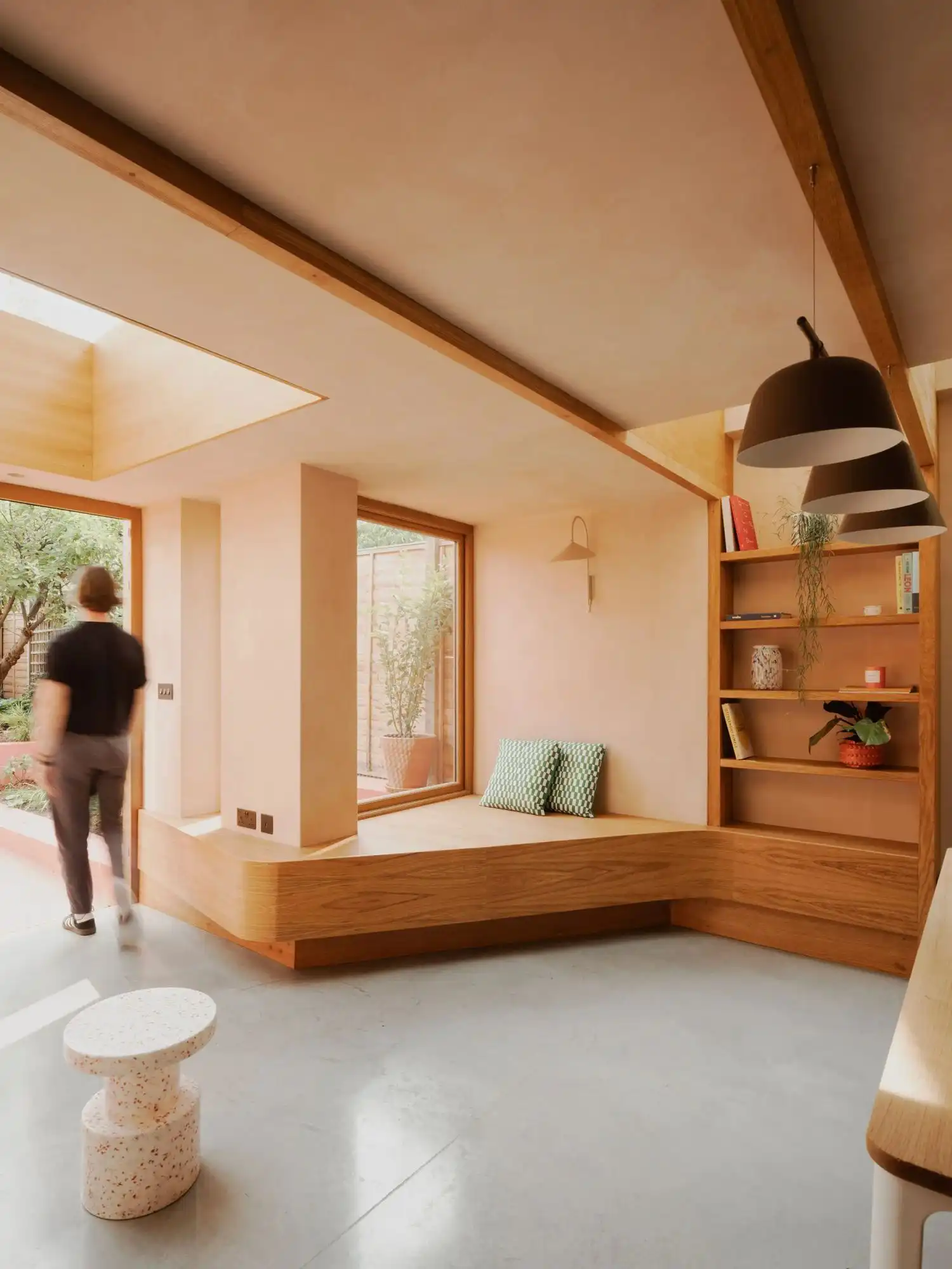 Oak and Concrete: Pensaer London's Sculptural Extension in Peckham Rye