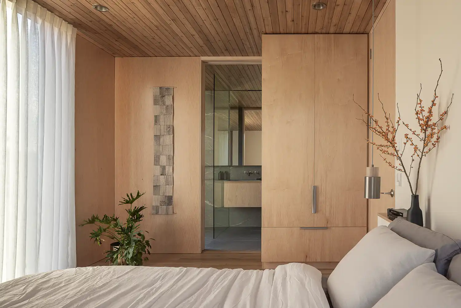 Whidbey Uparati: A Retreat that Speaks in Stillness