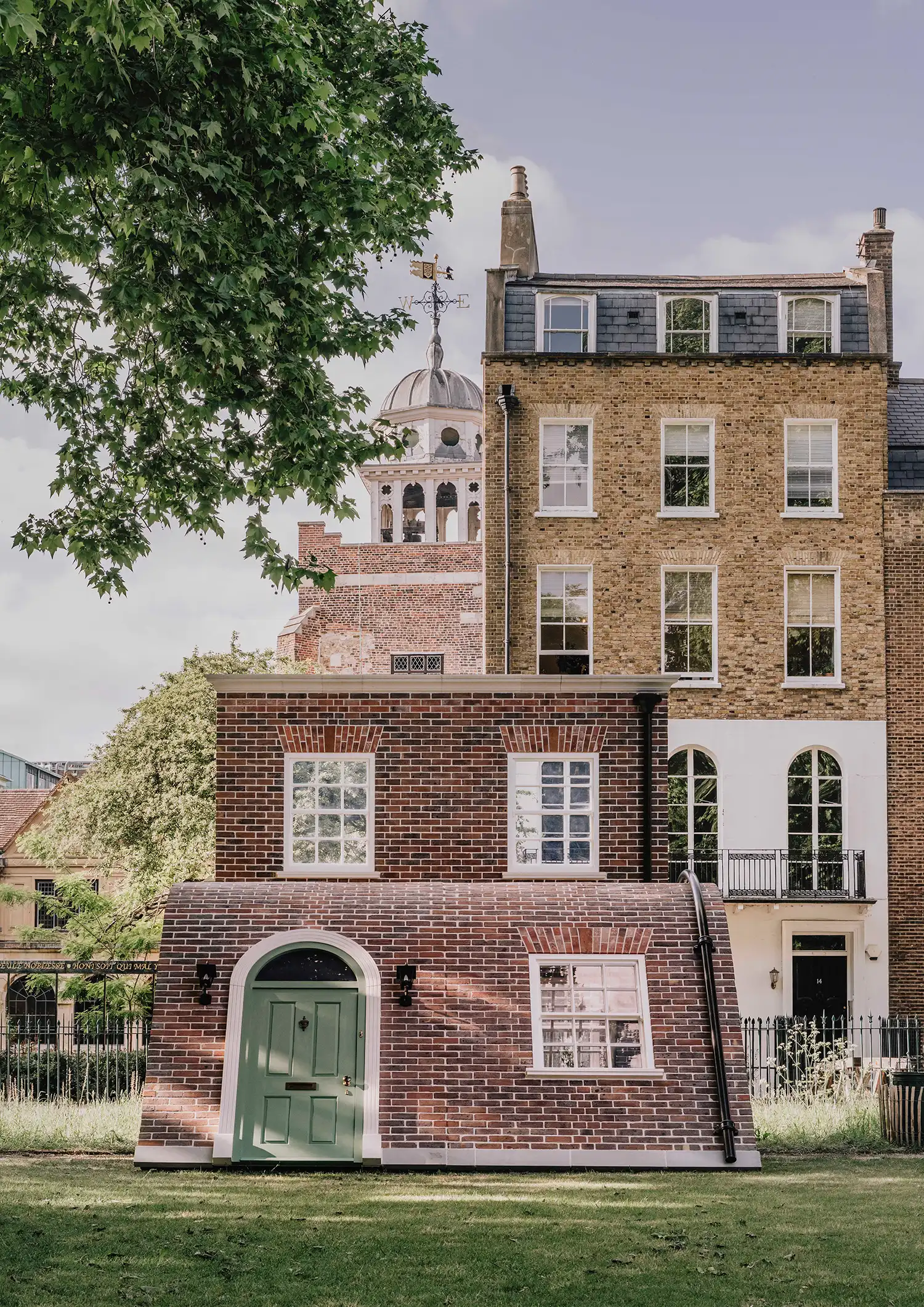 Alex Chinneck’s ‘A Week at the Knees’: Bending Brick Façade at Clerkenwell Design Week