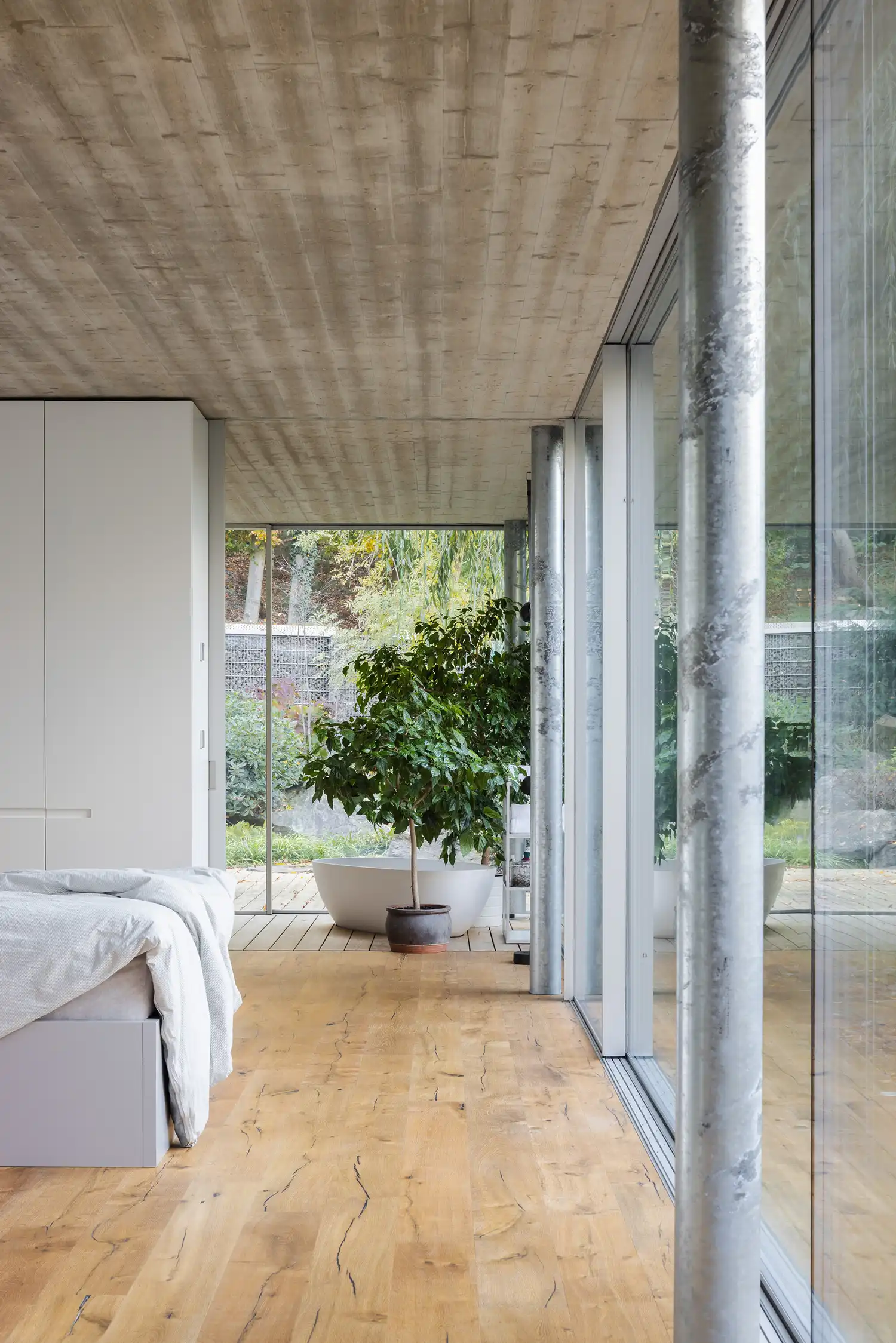 Banánka House by Paulíny Hovorka Architects Blurs Boundaries Between Architecture and Nature