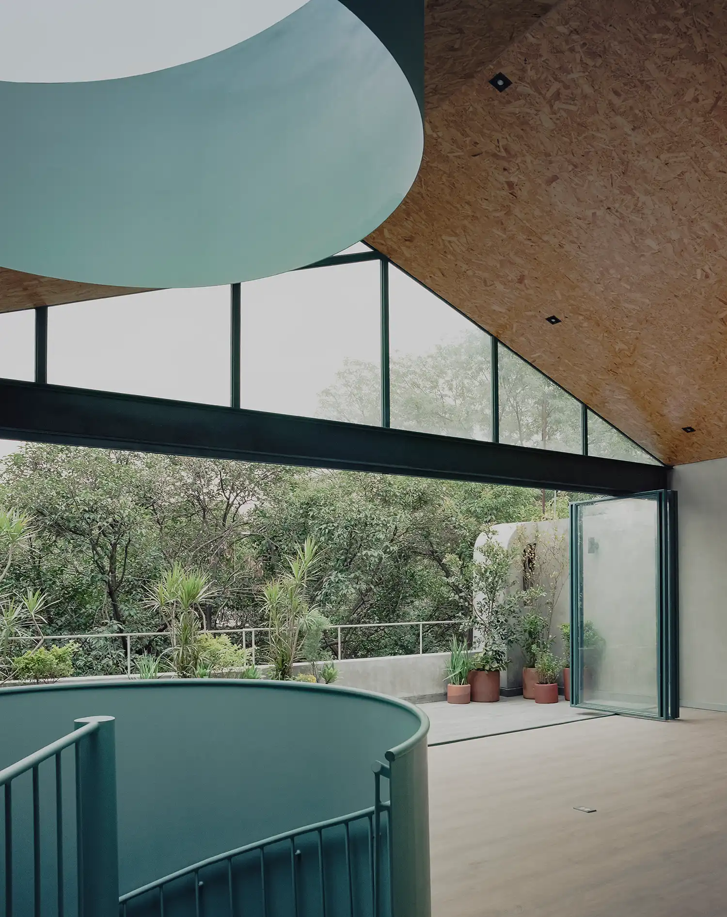 Casa Sofia by AMASA Estudio Revitalizes a 1940s Home in Mexico City’s Colonia Roma