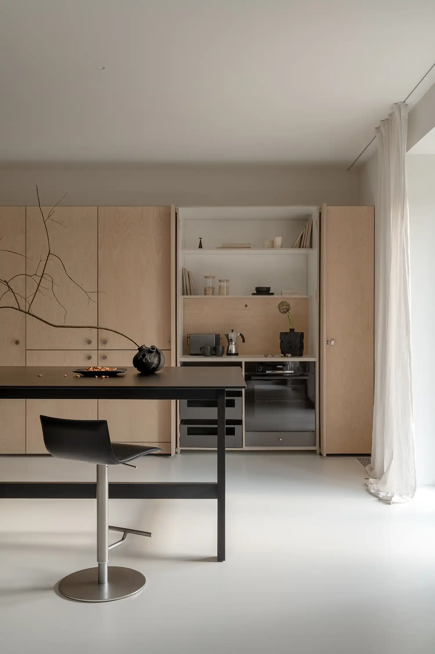FOX Home: A Minimalist Haven Where Design Meets Innovation