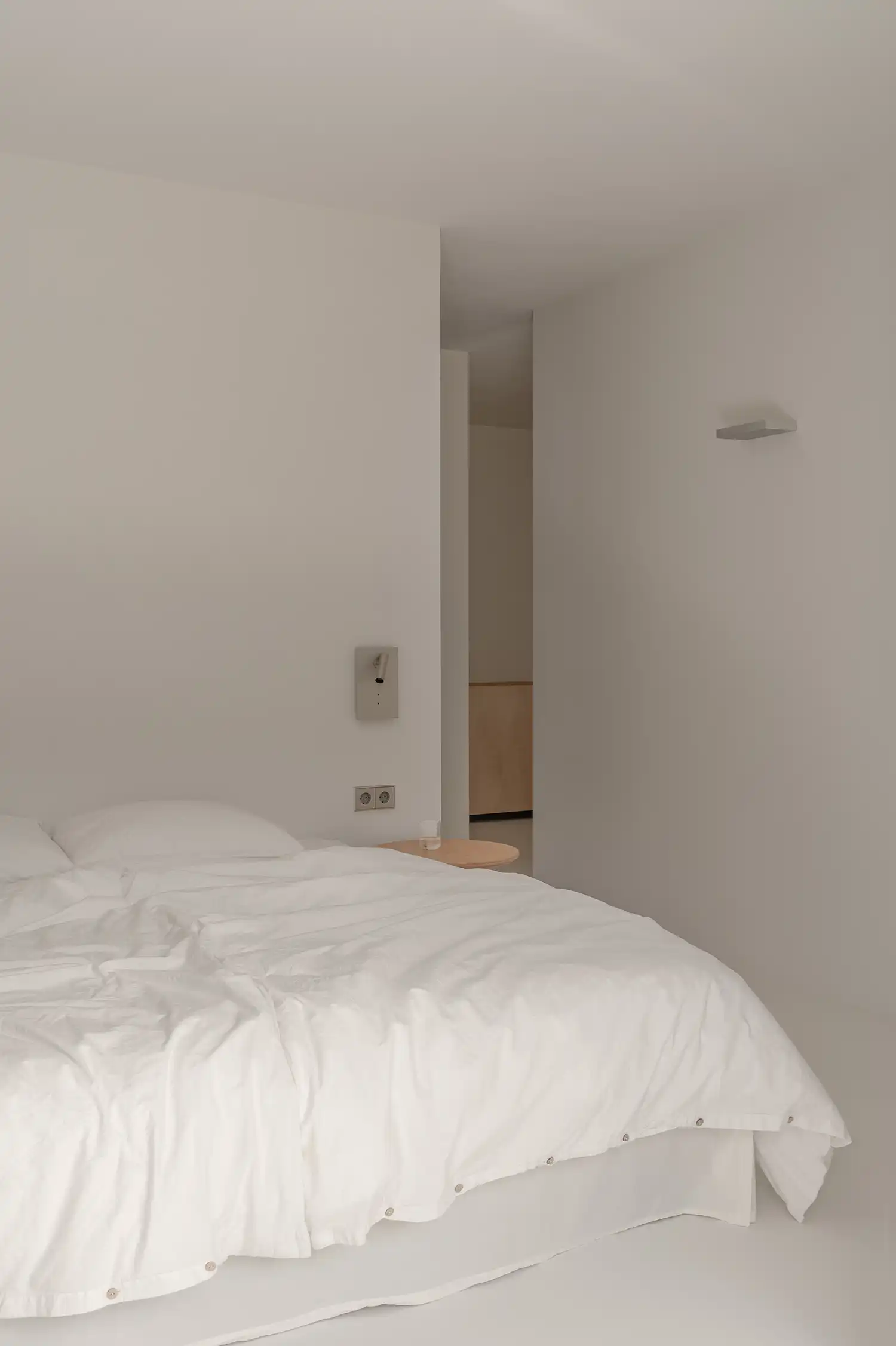 FOX Home: A Minimalist Haven Where Design Meets Innovation