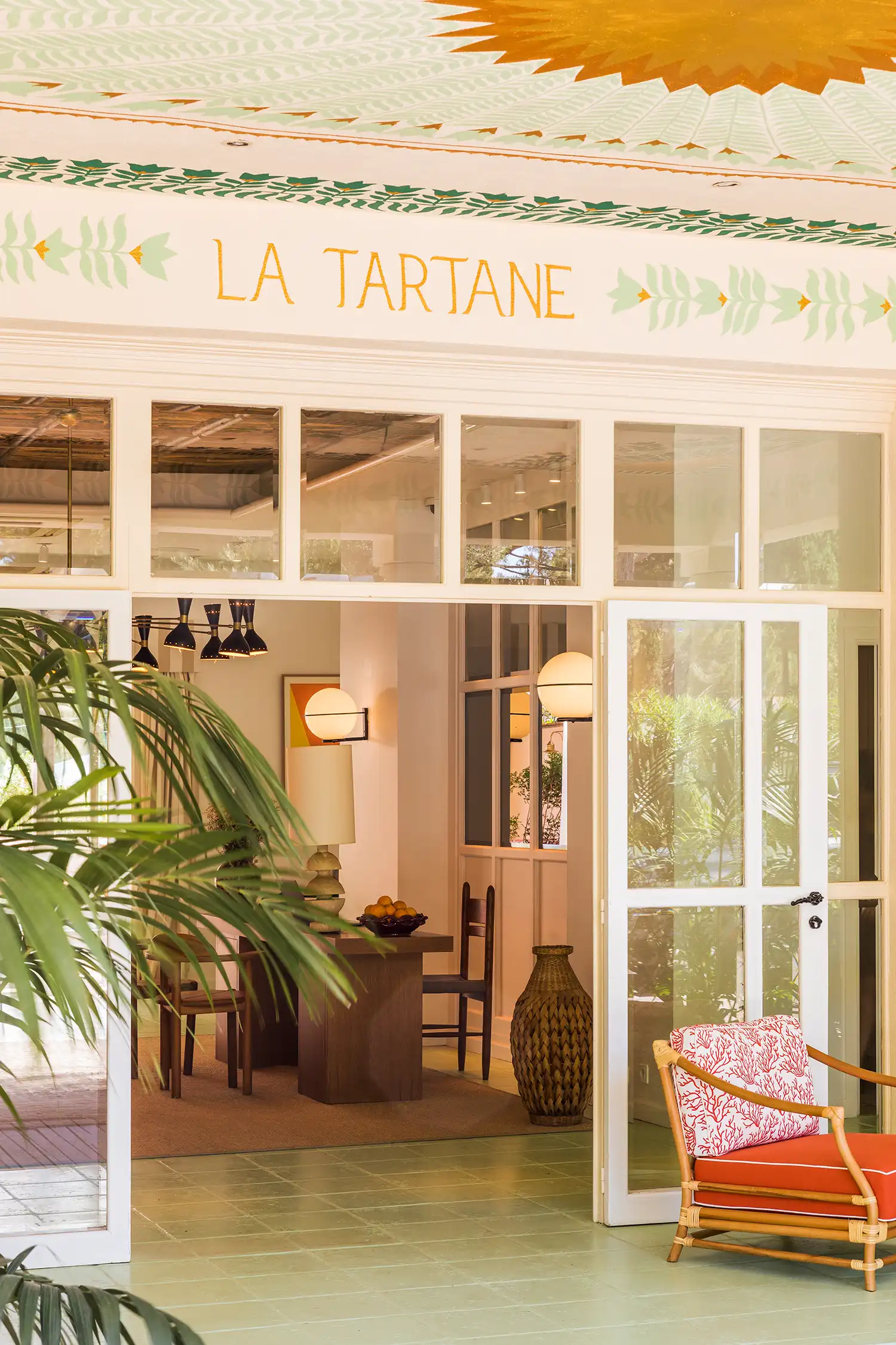 La Tartane: A 5-Star Seaside Sanctuary in Saint-Tropez Blending Mediterranean Charm and Artful Design