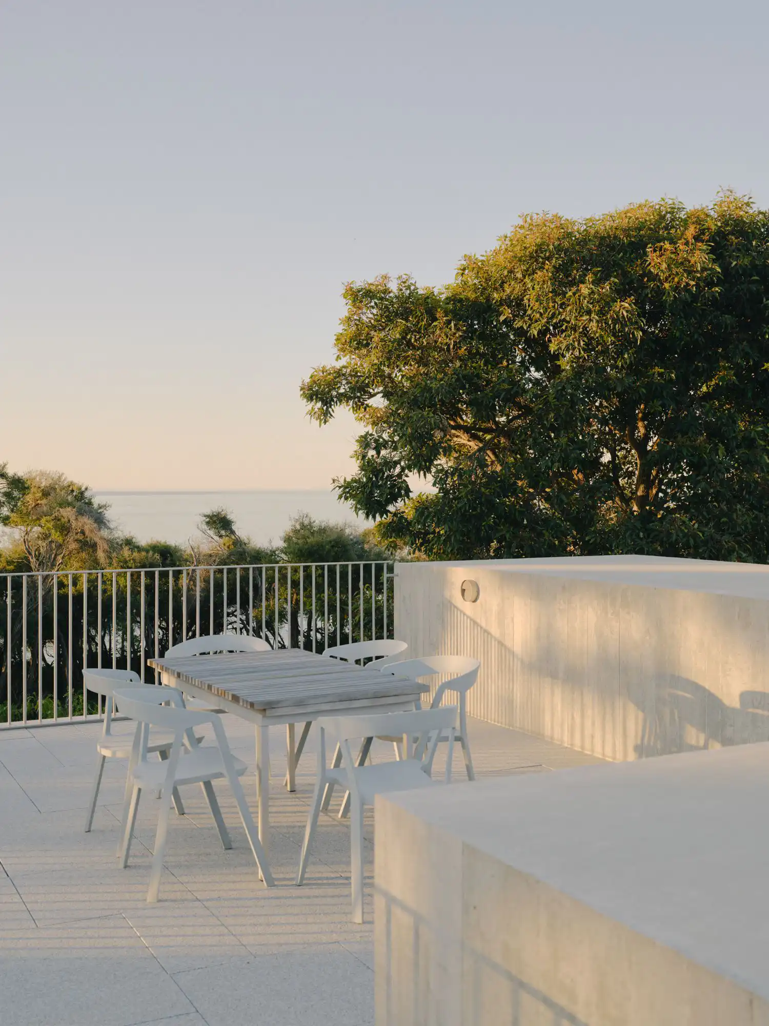 Mori House by Aires Mateus and MAArchitects: A Serene Fusion of Australian, Japanese, and Portuguese Design