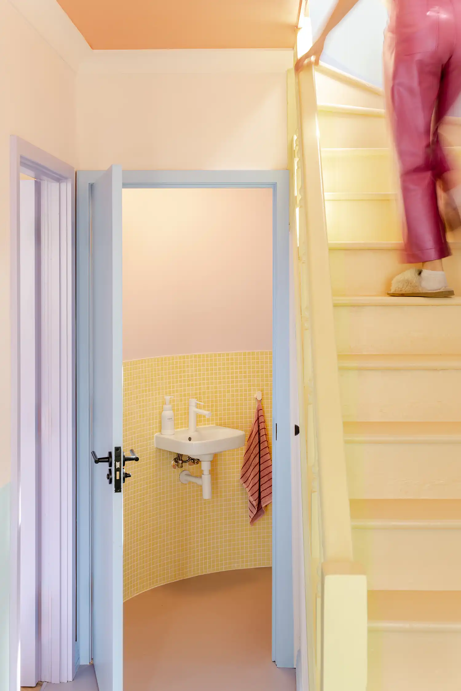 Brockley House by Office S&M: A Playful Mid-Century Renovation