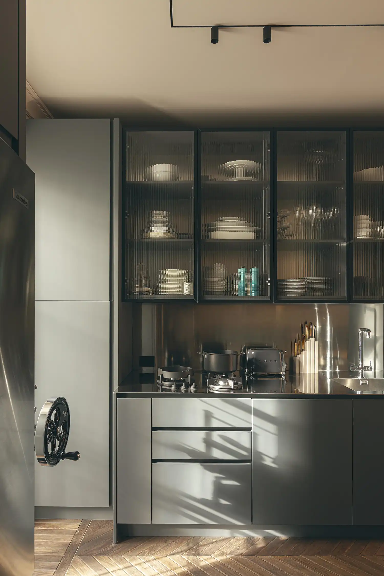 Pelizzari Studio’s Brescia Palazzo: Timeless Italian Renovation