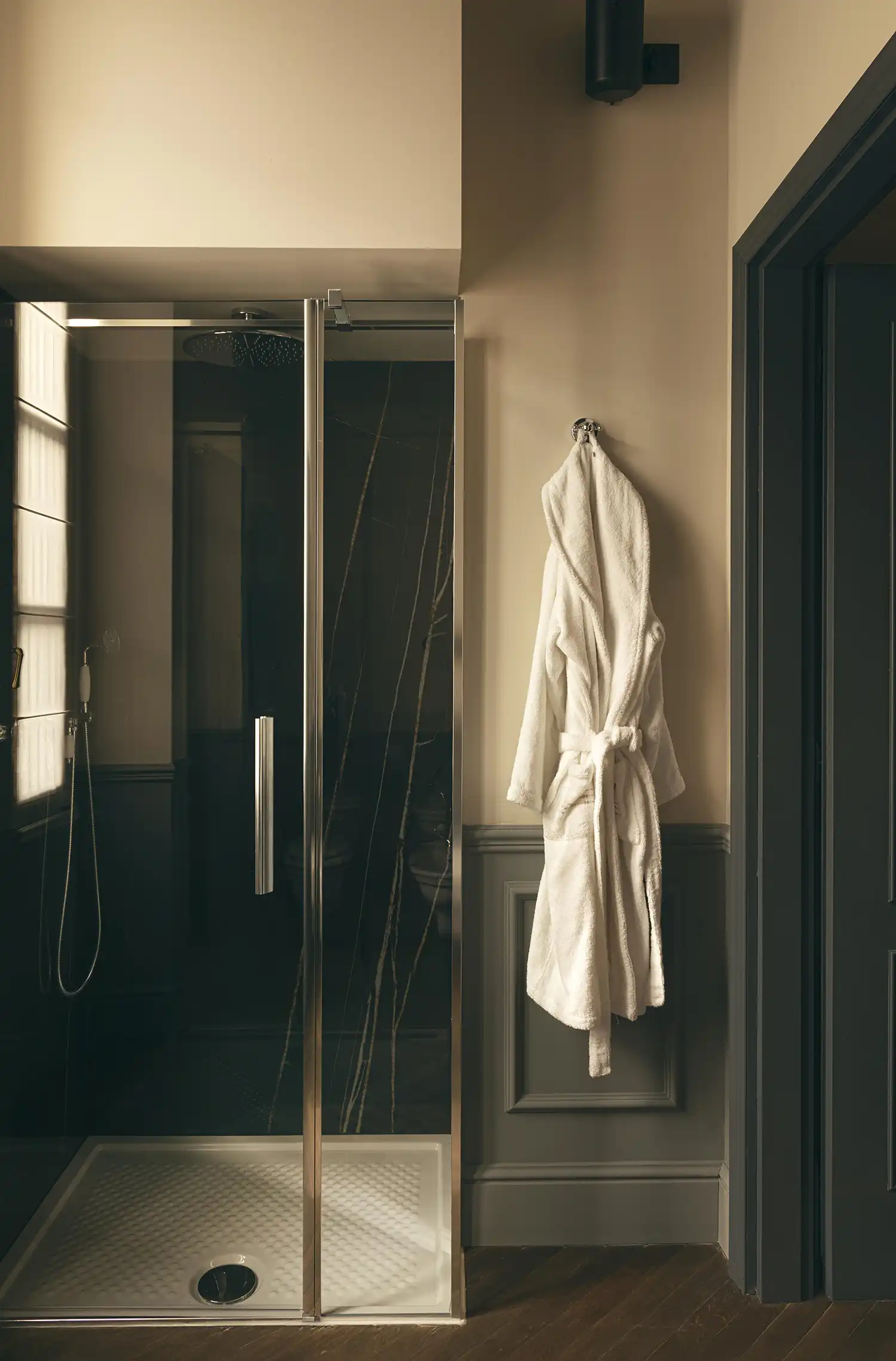 Pelizzari Studio’s Brescia Palazzo: Timeless Italian Renovation