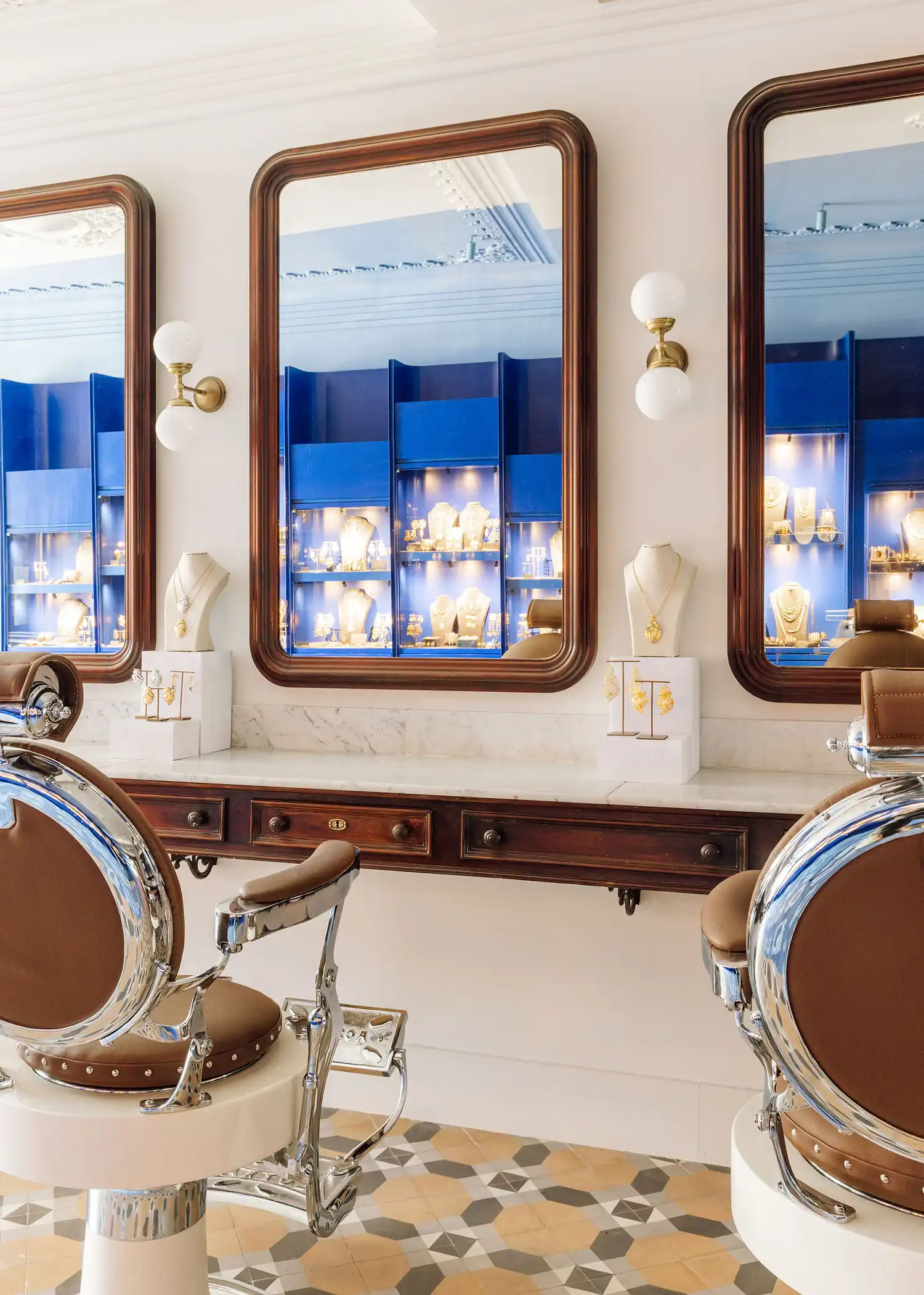 Portugal Jewels Chiado: LADO Arquitectura’s Transformation of a Historic Barbershop in Lisbon