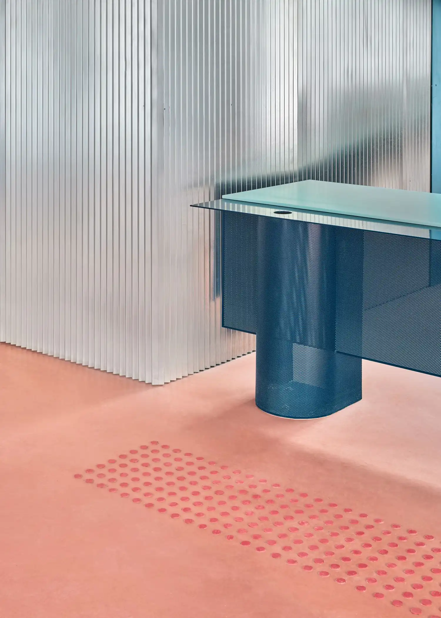 Flexo Arquitectura Transforms Barcelona’s Saier Facility into a Welcoming Hub for Migrants