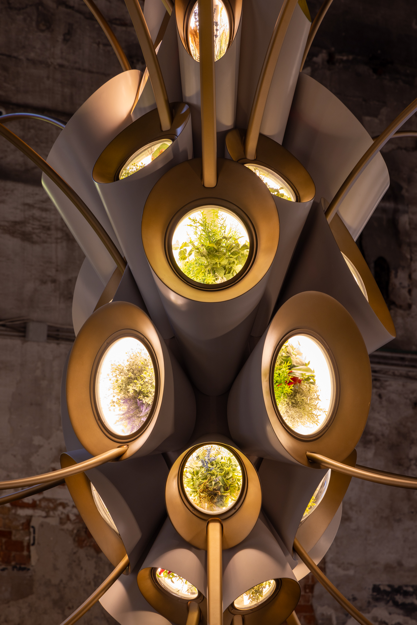 Space Garden by Heatherwick & Aurelia: Orbital Horticulture for Earth