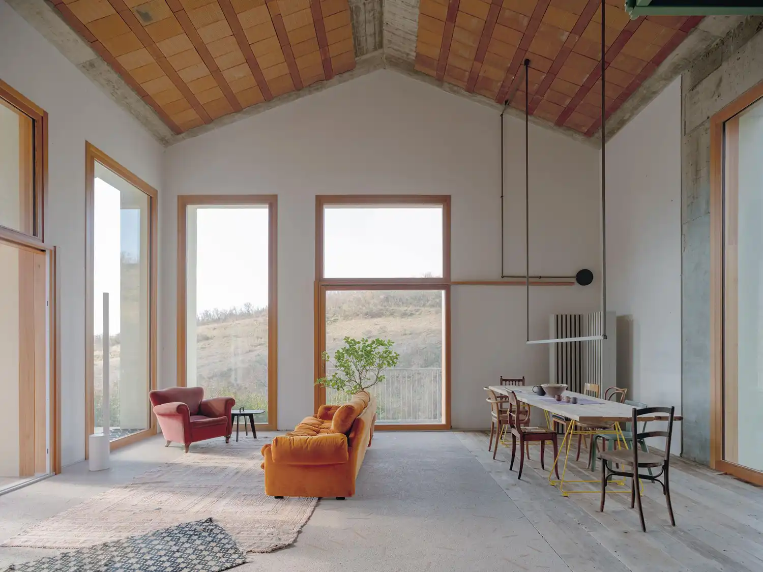 Texturised House by Bongiana Architetture: A Tactile Retreat in the Italian Vineyards