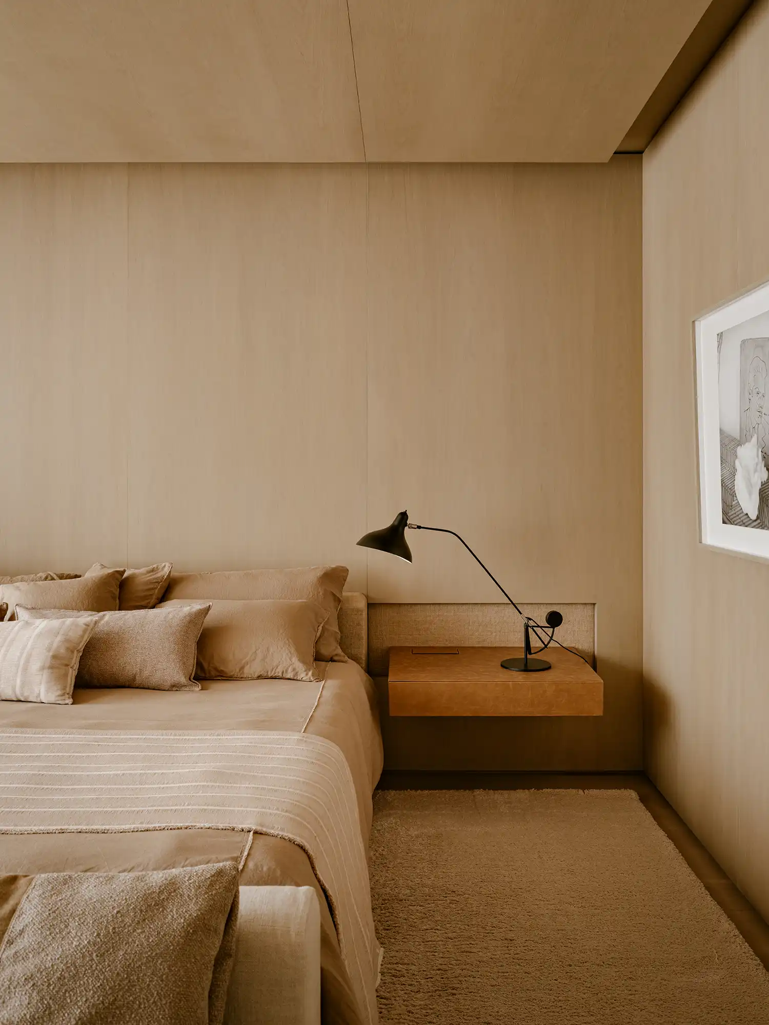 Seamless Sophistication: Arthur Casas Designs São Paulo Apartment as Fluid Art Sanctuary