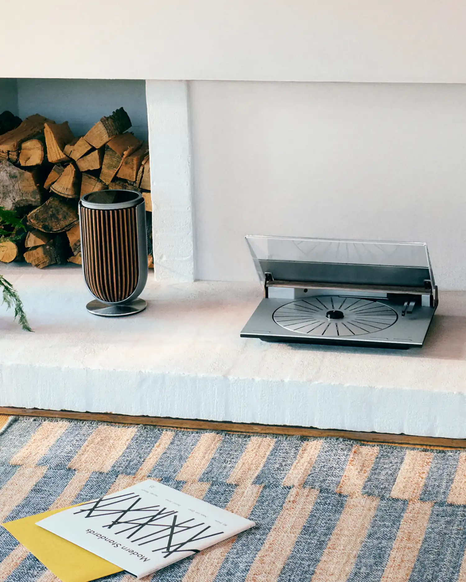 Bang & Olufsen Unveils Exquisite Beosystem 3000c, Reviving a Legend for the Modern Era