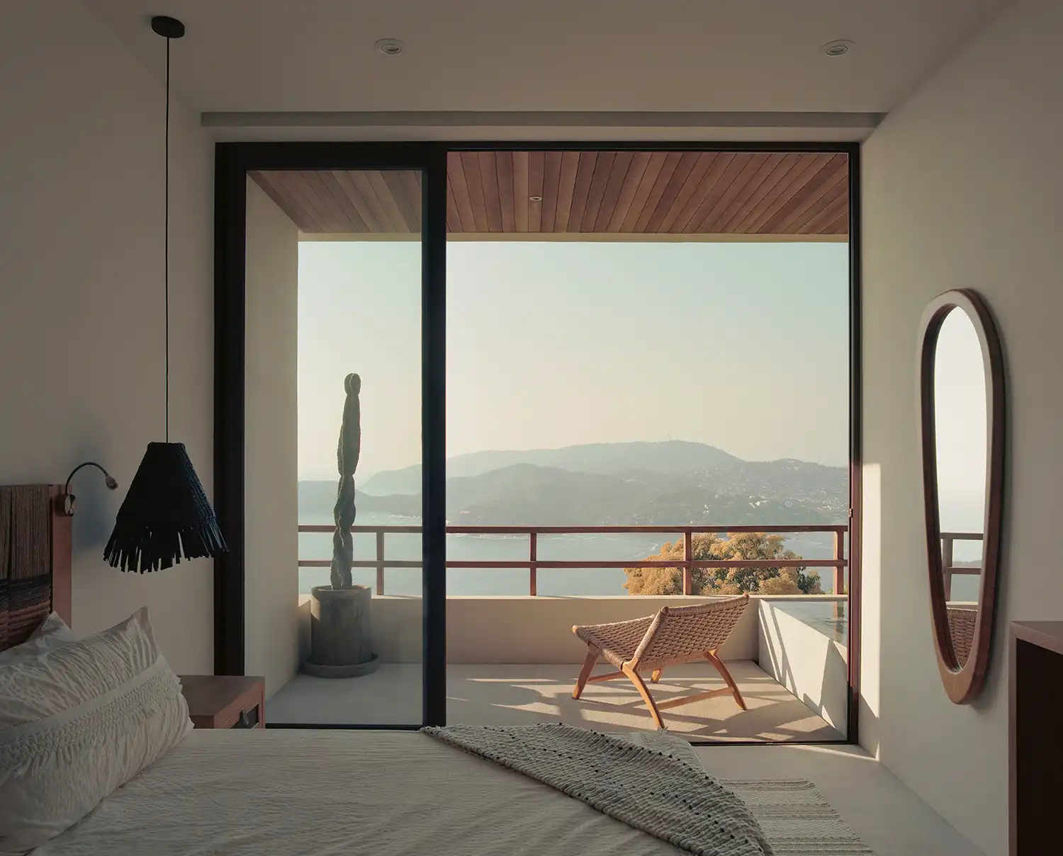 VILLAS DEL VIGÍA: CAAM’s Curved Ocean-View Villas in Zihuatanejo