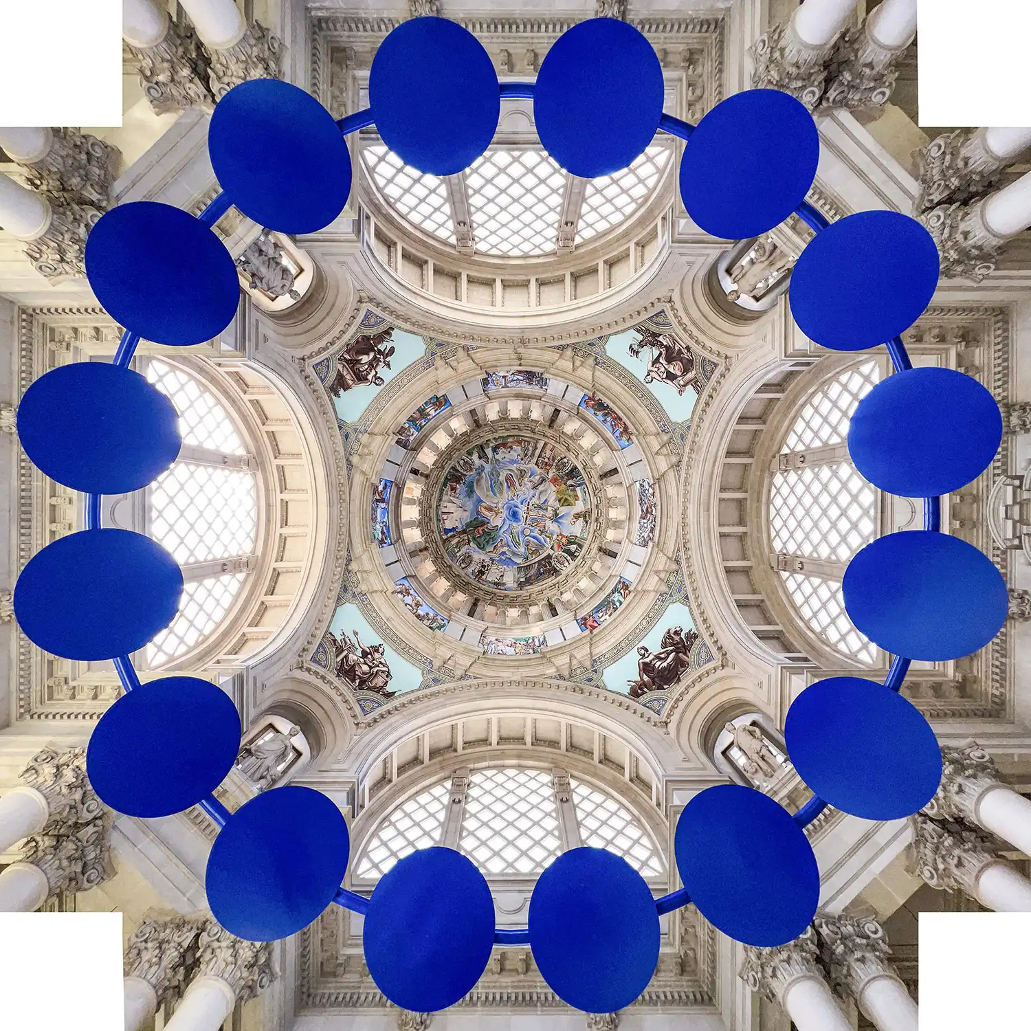 Celestial Tribute: Anna & Eugeni Bach’s "Crown of Eyes" Illuminates Francesc Galí’s Legacy at MNAC