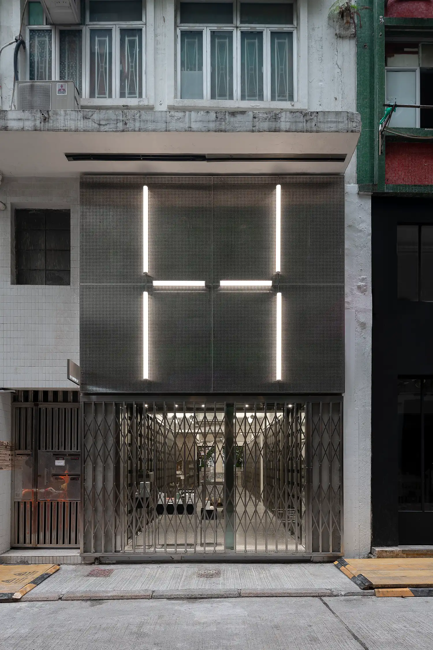 HARMAY Hong Kong: AIM Architecture Blends Digital Ease with Tactile Discovery in Sheung Wan