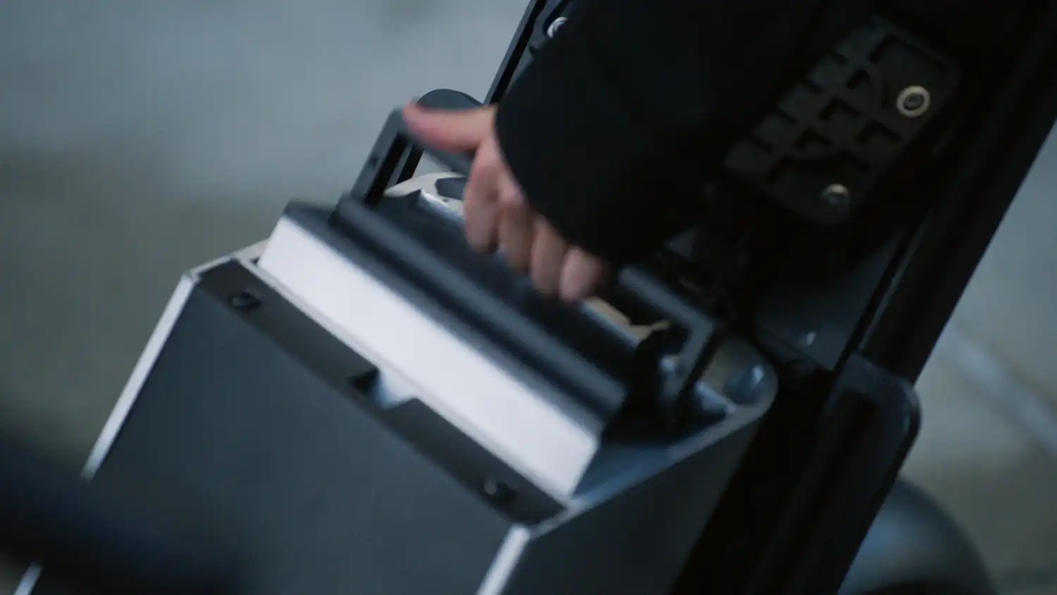 Infinite Machine's OLTO: Redefining Urban Mobility with a Bold, Modular Electric Cruiser