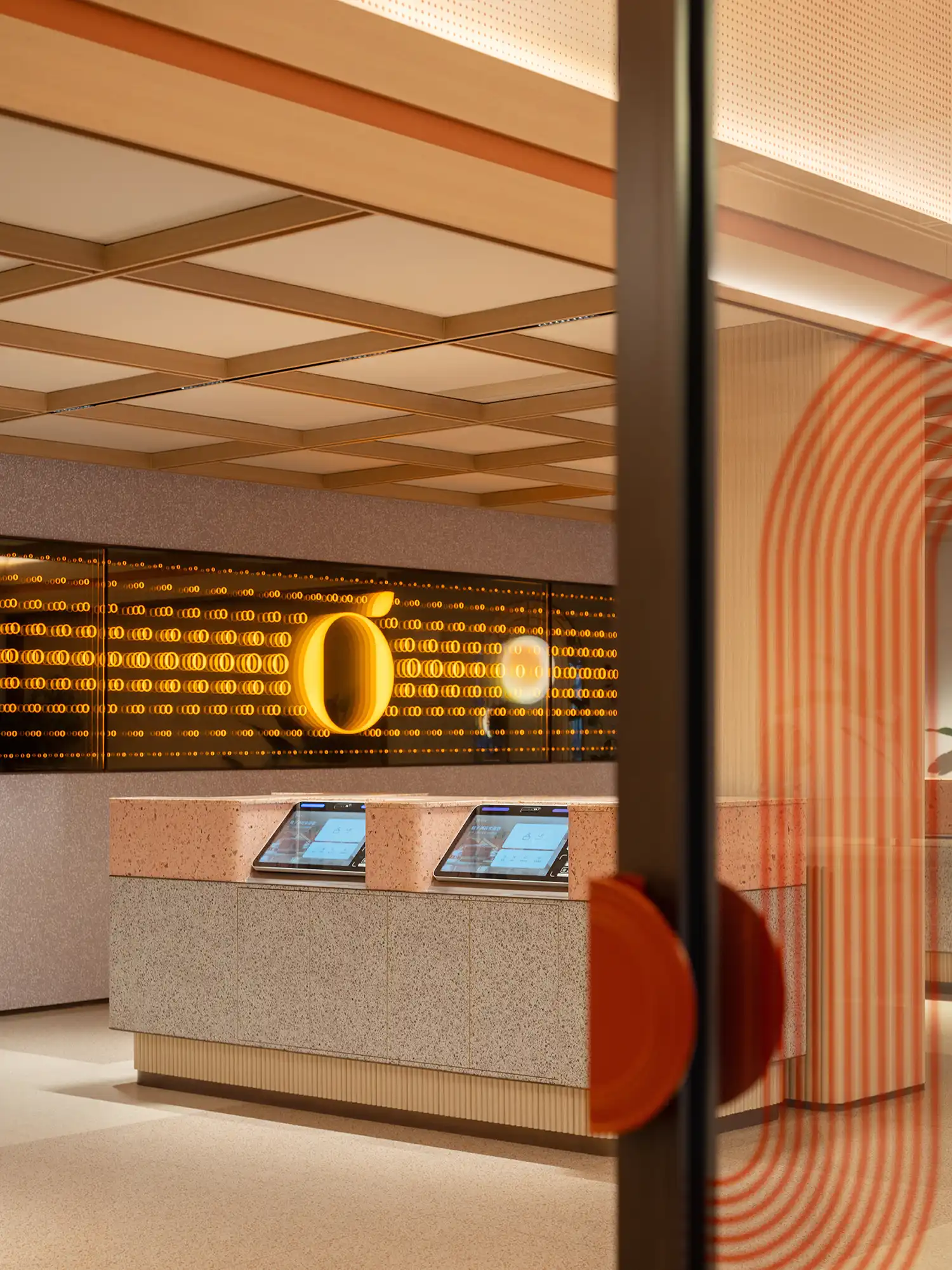 Orange Hotel 3.0 in Shanghai: Vermilion Zhou Design Group Weaves LOHAS Philosophy into Urban Oasis