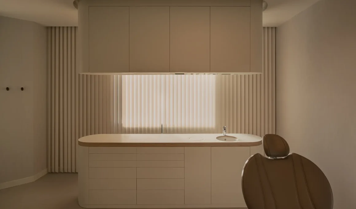 Clínica Dental Baca by Lago Interioriza: Sensory Dental Clinic Design in Málaga