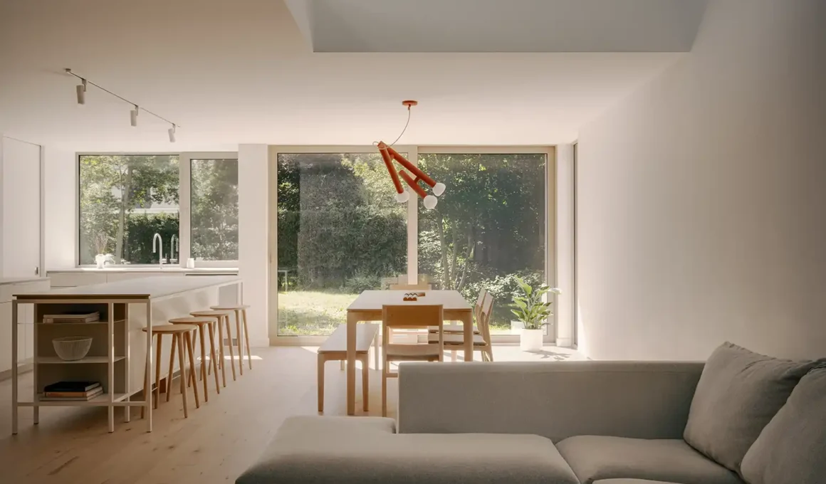 APPAREIL Pied-de-vent: Prefab Home Renovation with Natural Light