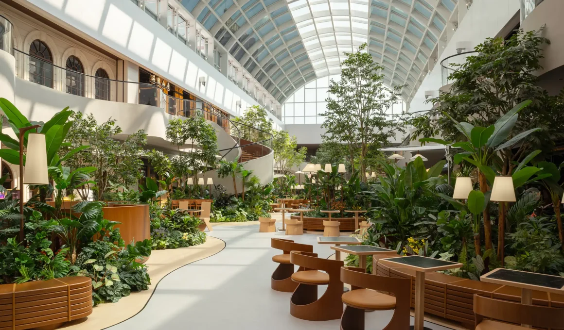 Deji Plaza’s 7th Floor Dining Area by X+Living Redefines Urban Nature with a Three-Dimensional Garden