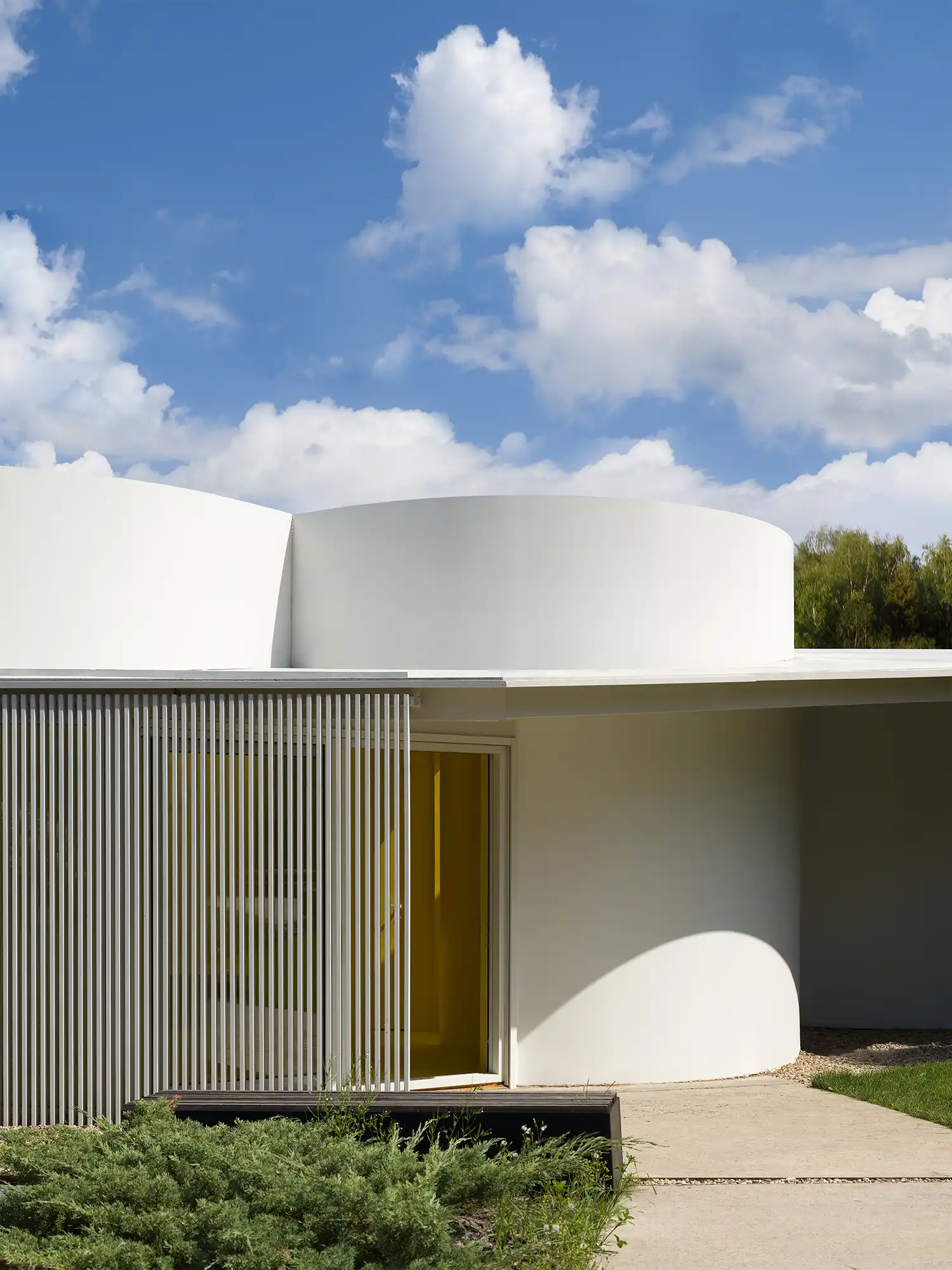 Maxim Kashin Architects' Yellow Pavilion Serves as a Monochromatic Cosmic Retreat