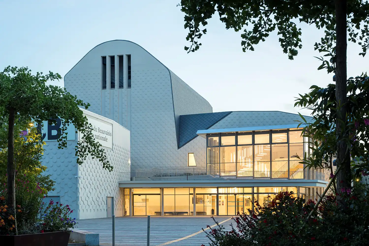 AJC’s Théâtre du Beauvaisis: Secular Nave Architecture | Beauvais, France
