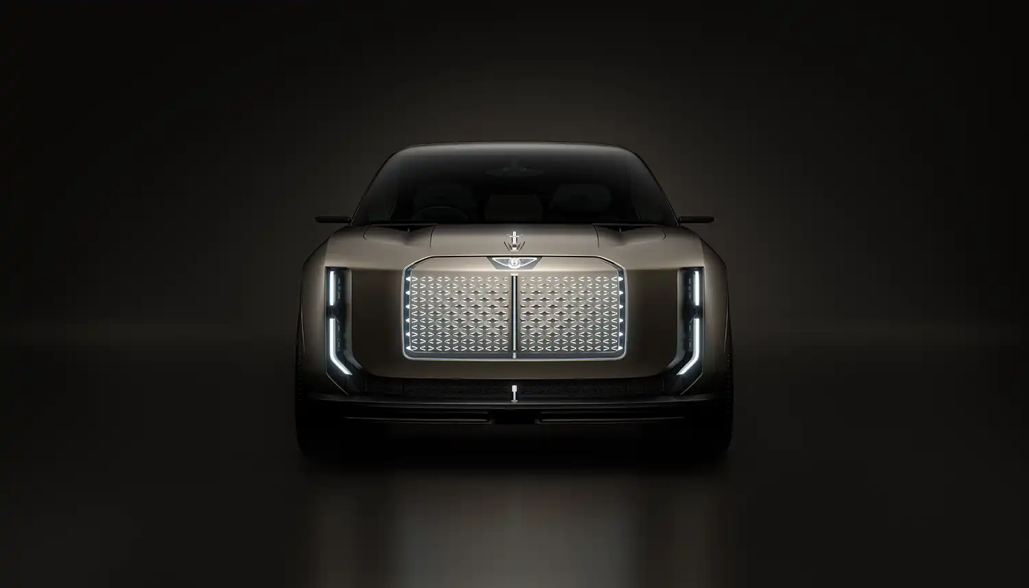 Bentley EXP 15: A Grand Touring Vision for the Electric Age, Forged in Heritage and VR