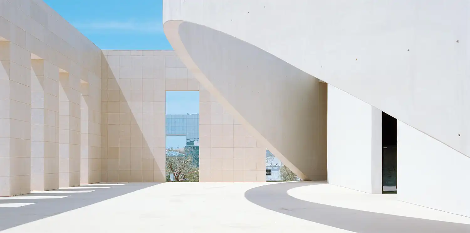 Bofill's Rabat Conference Centre: UM6P's Geometric Architecture Hub