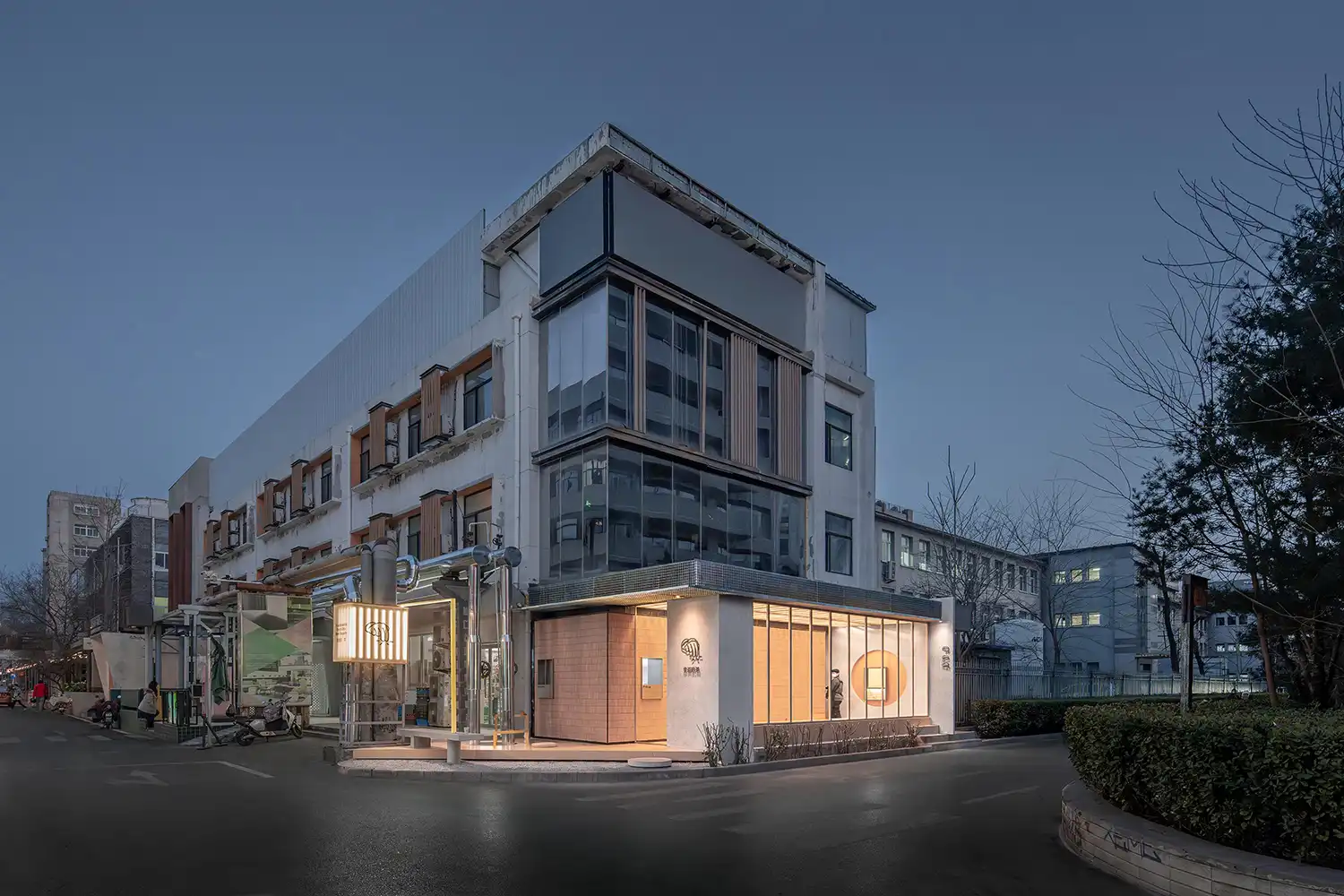 Bufen Atelier’s Tea Pavilion: Transformative Design in Beijing 798 Art District