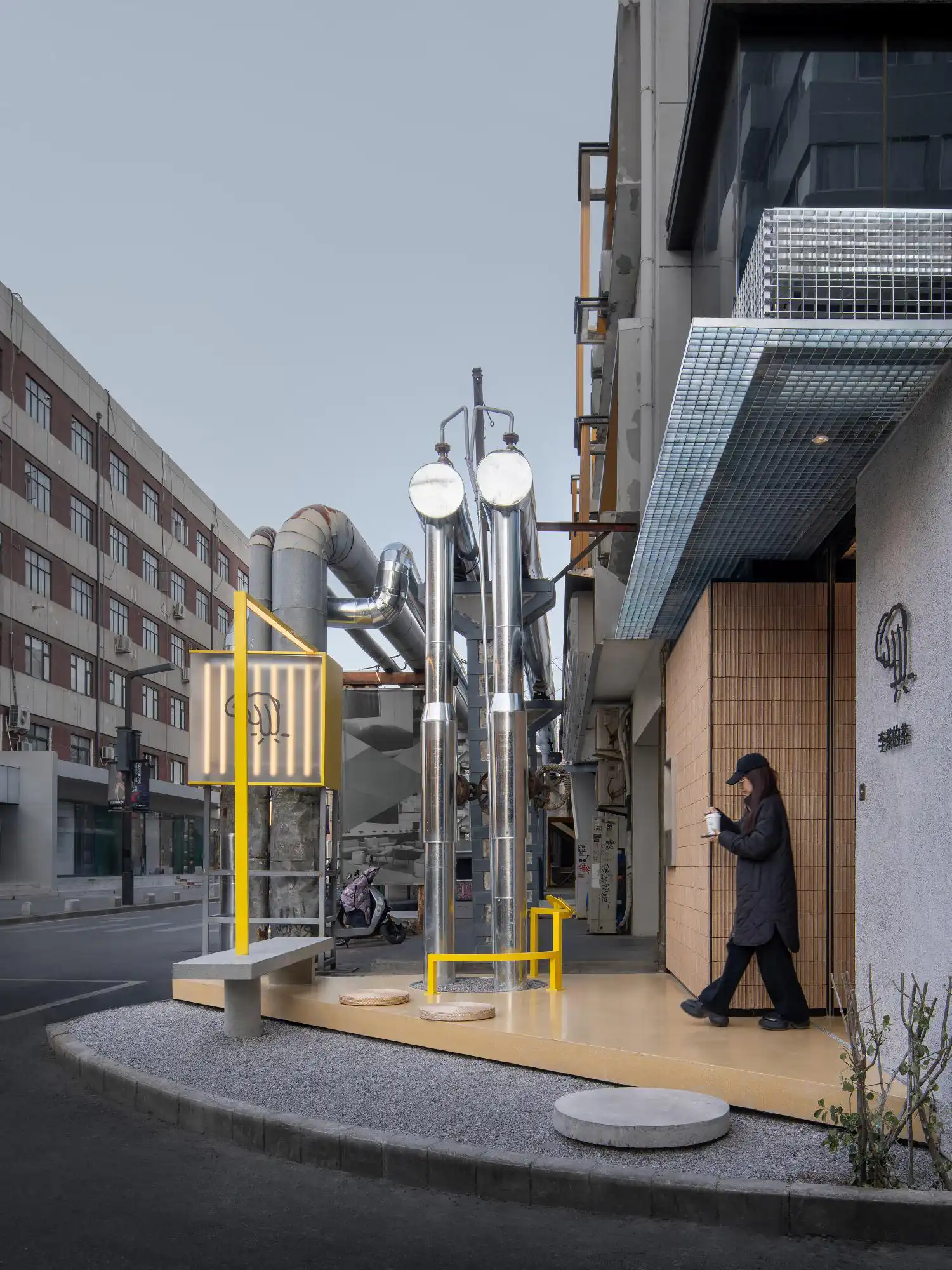 Bufen Atelier’s Tea Pavilion: Transformative Design in Beijing 798 Art District