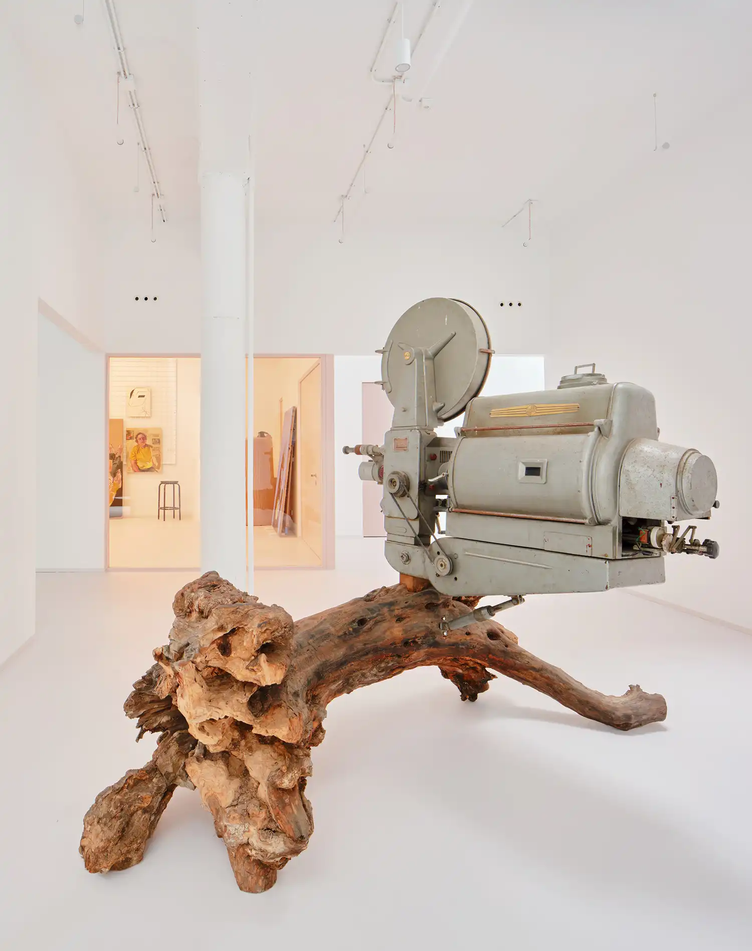 Carbajo Hermanos Design Colección ES Art Headquarters in Santander