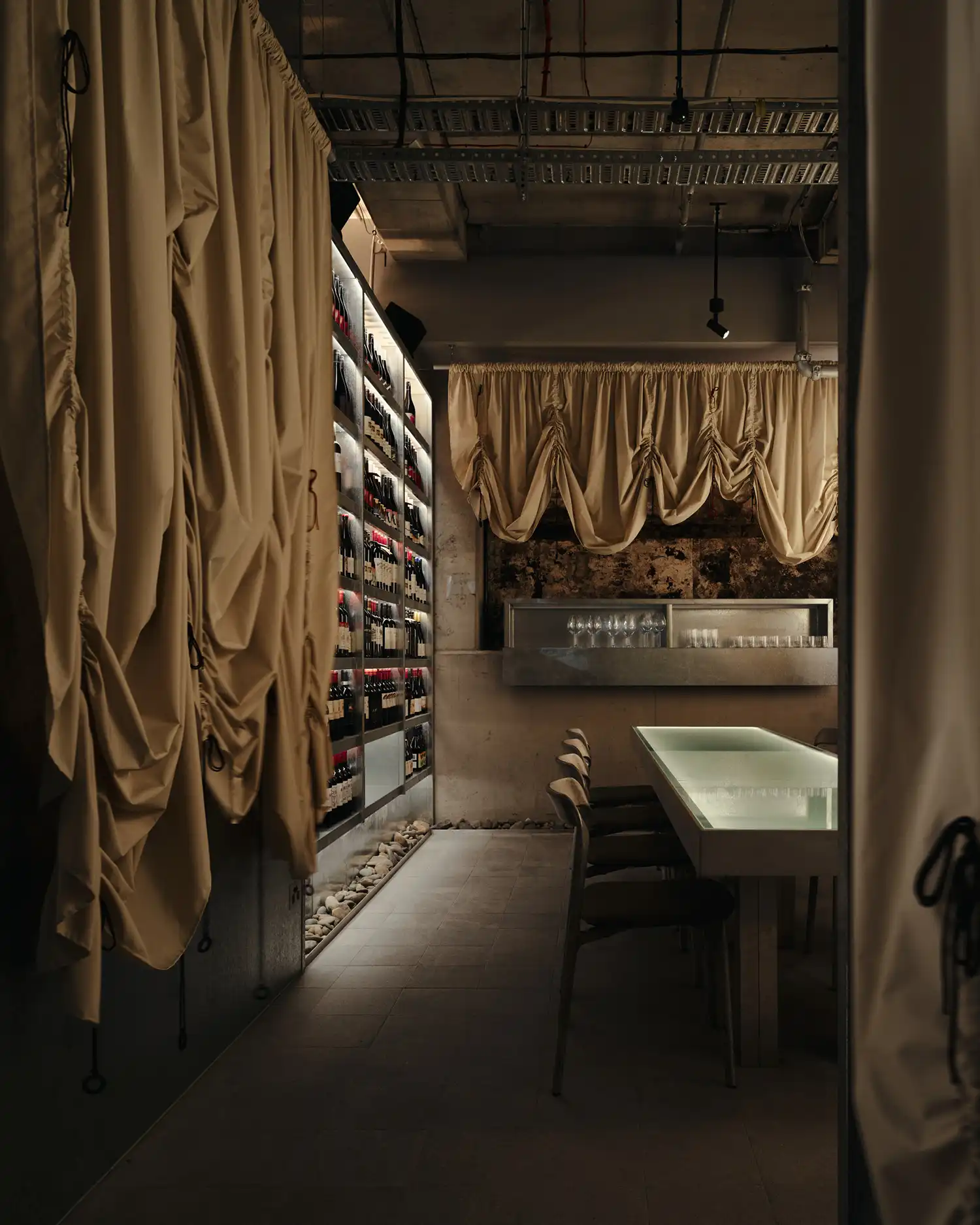 Central Restaurant Brisbane by J.AR Office | Cantonese Cuisine & Nightlife