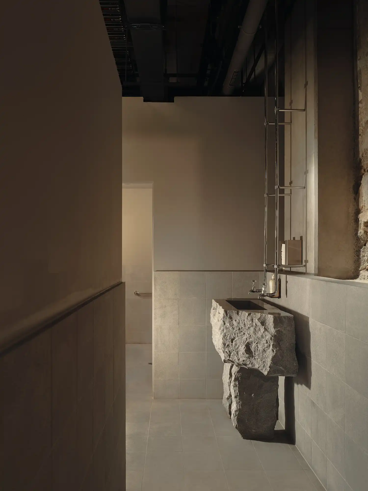 Central Restaurant Brisbane by J.AR Office | Cantonese Cuisine & Nightlife