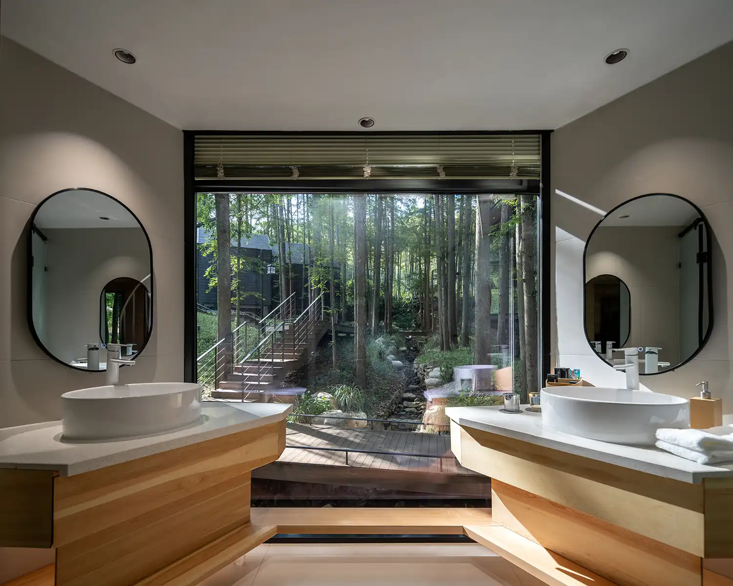 Dongmingshan Senyu Hotel: Sustainable Forest Retreat by GLA Architects | Hangzhou