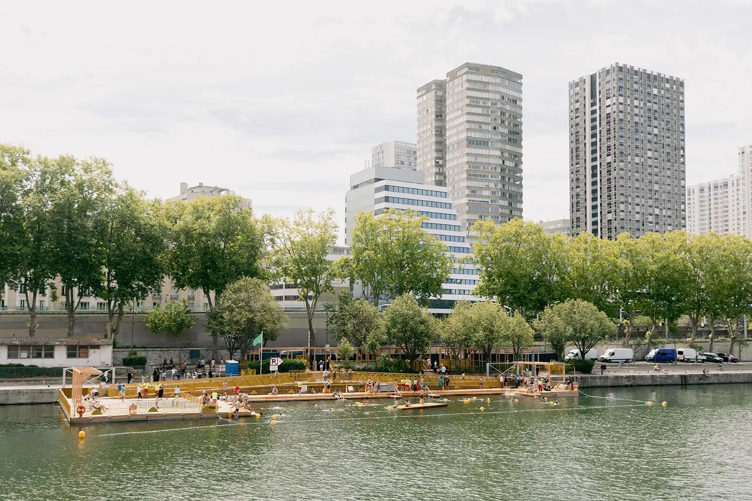 Seine Swimming Paris: Mater Studio’s Demountable Pool at Grenelle