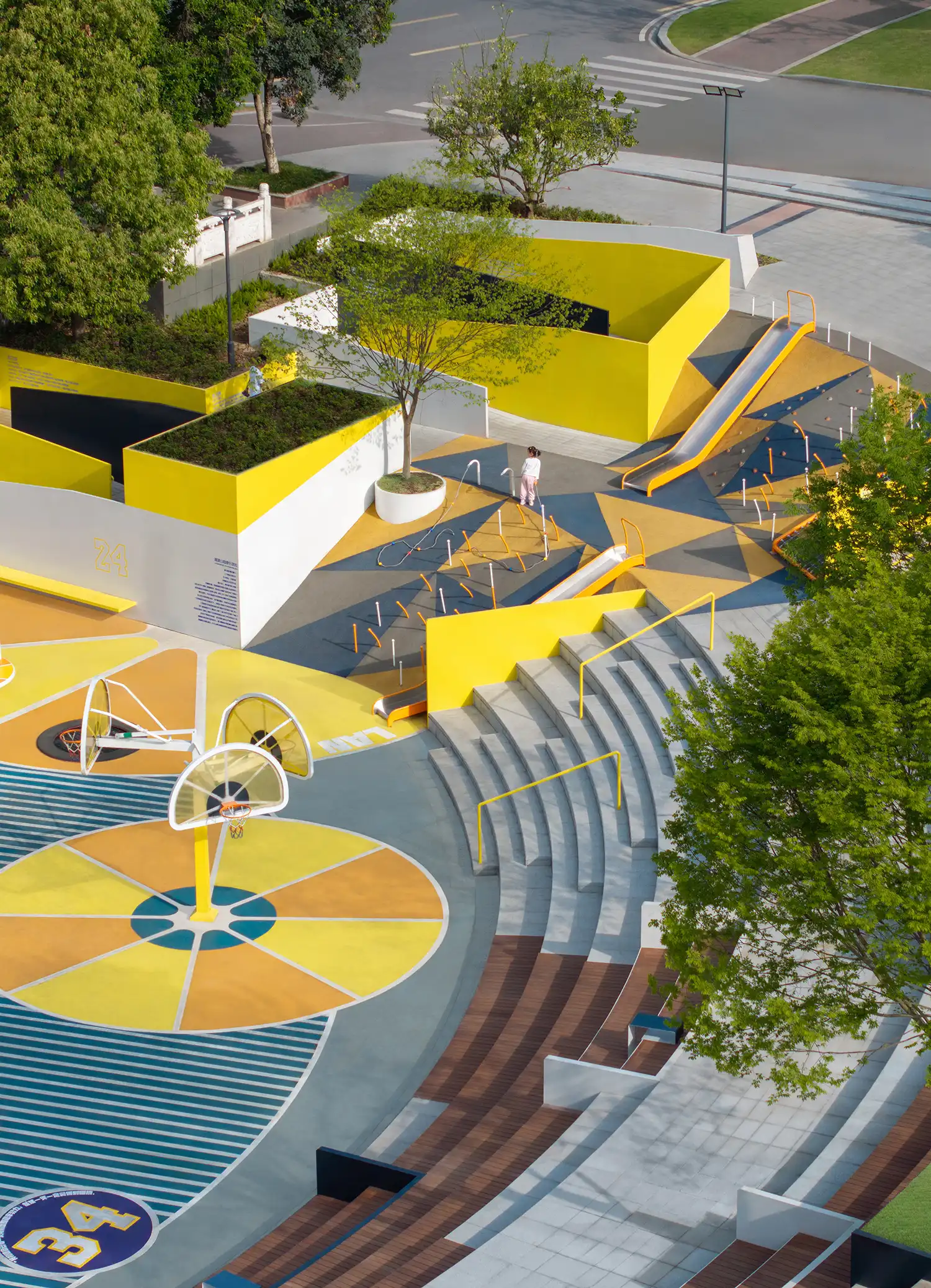 JU•Basketball Park: HID Revitalizes Yichang Underpass with Citrus-Inspired Courts