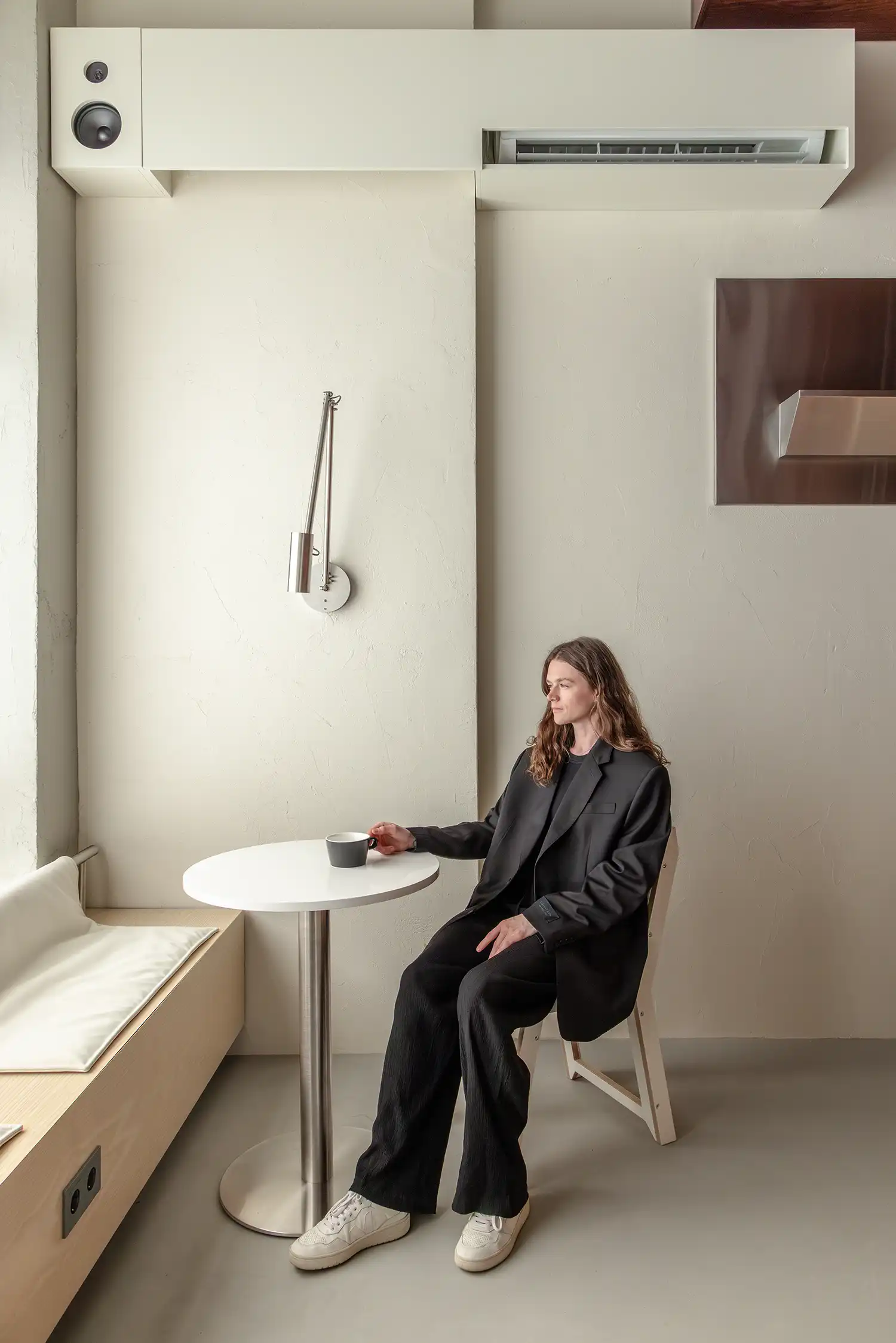 Biblioteka Coffee Krasnodar: Vinyl, Books & Café Design | KIDZ Studio