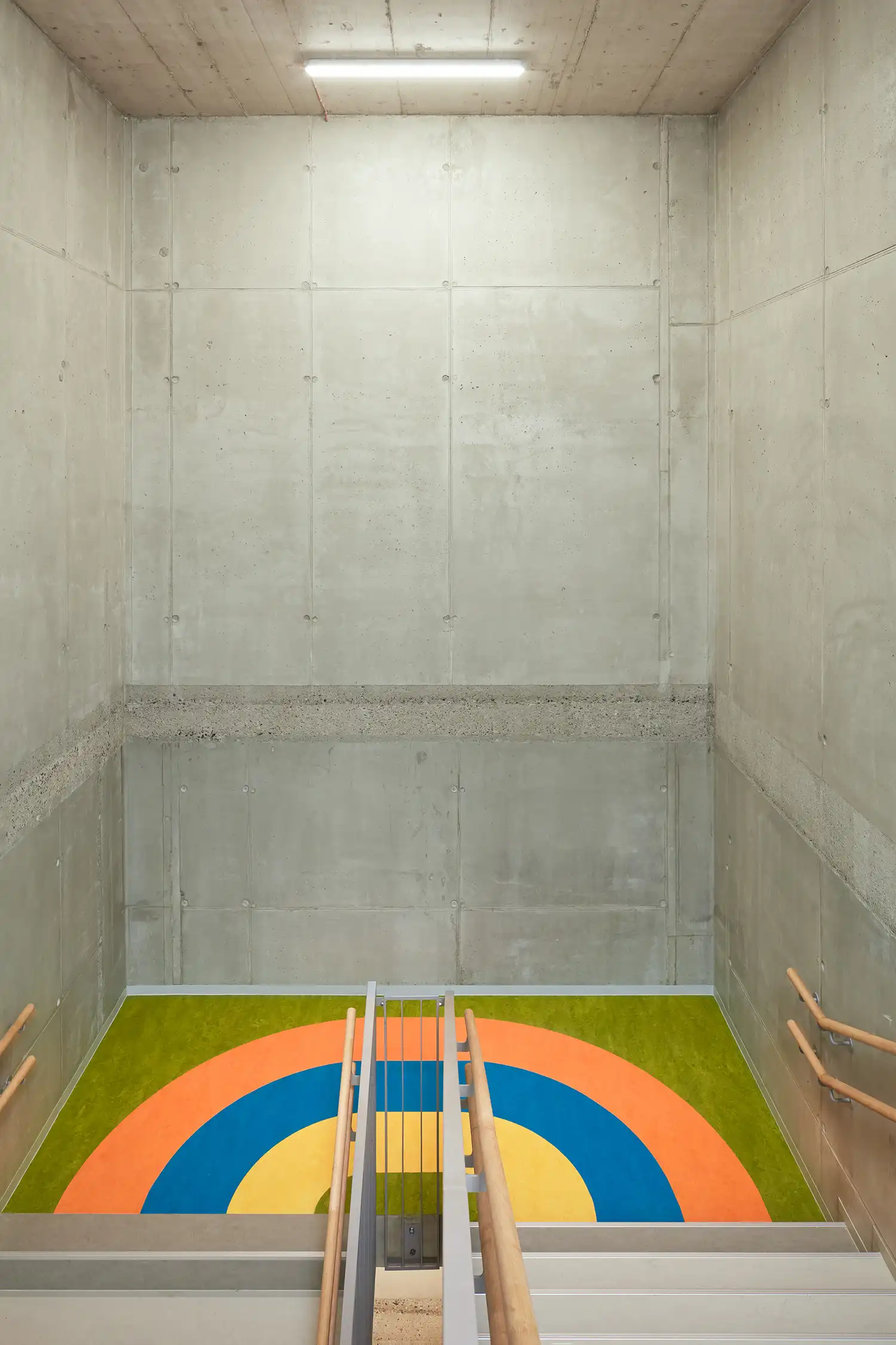 From Green Fencing to Speech Bubble Floors: Color Drives Design at ATELIER 6's Frič Brothers School