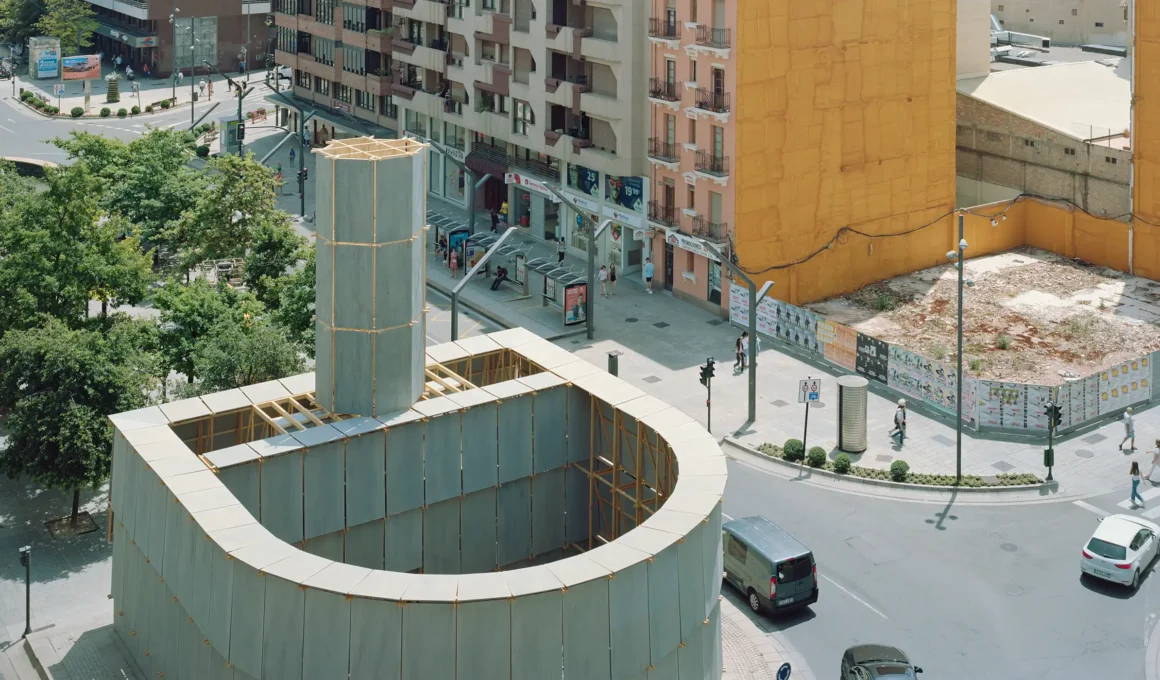 Round About Baths: Radical Public Baths in a Logroño Roundabout