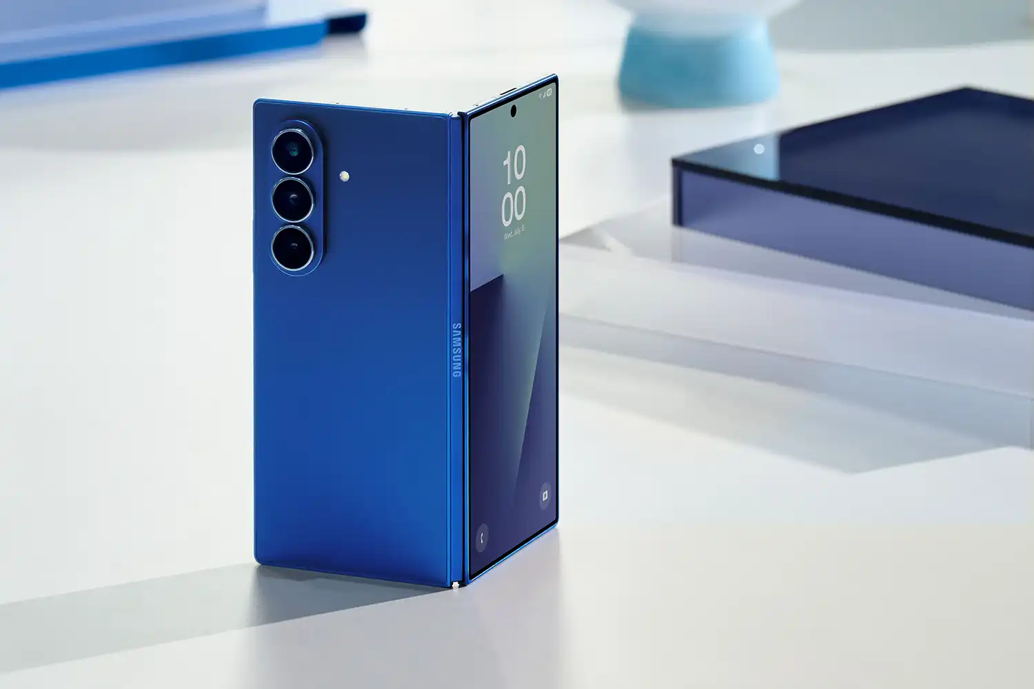 Samsung Unfolds the Future: Galaxy Z Fold7 Redefines Premium Foldables with Ultra-Thin Design and Powerful AI