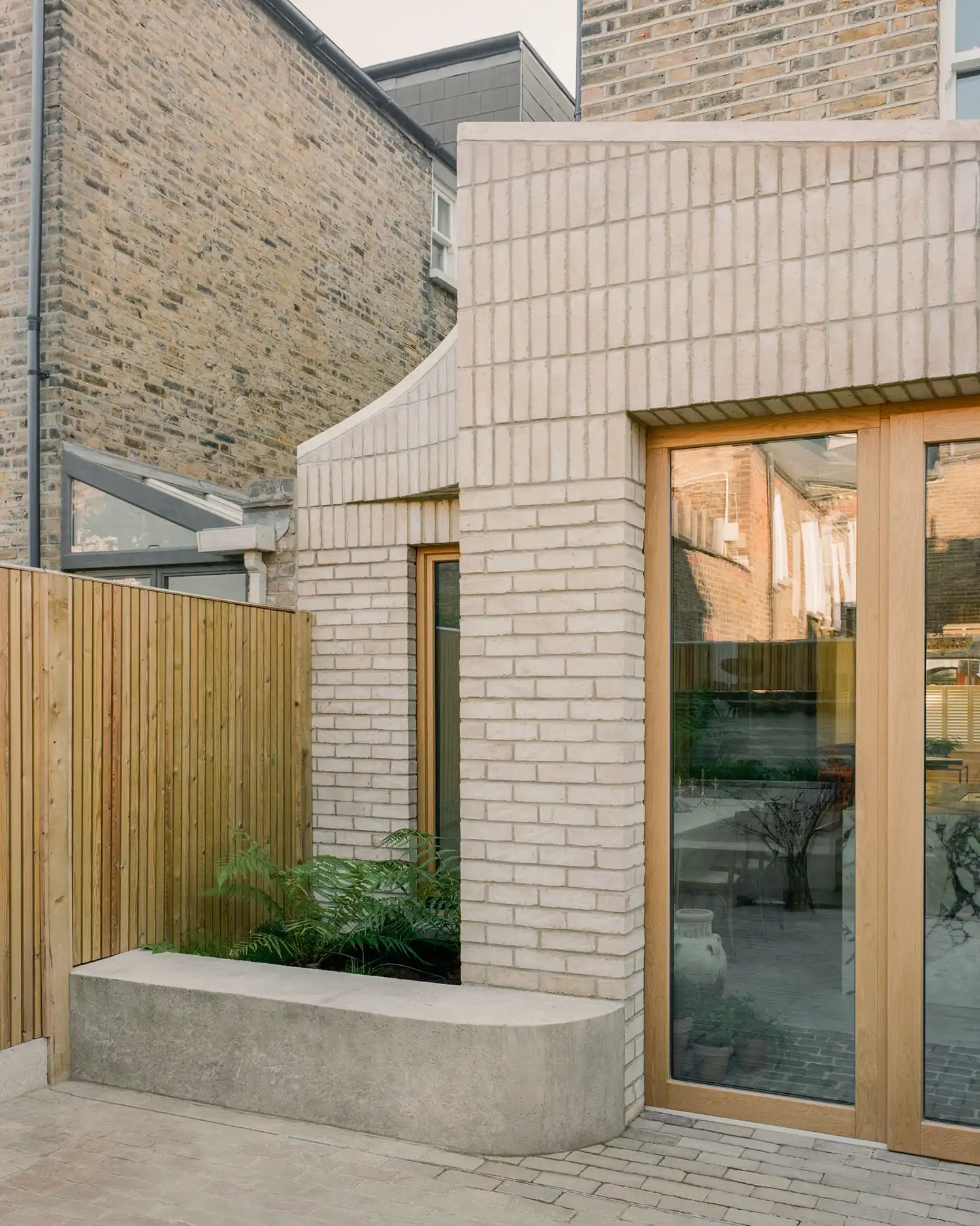 Sobremesa House by Studio McW | London Victorian Renovation & Kitchen Extension