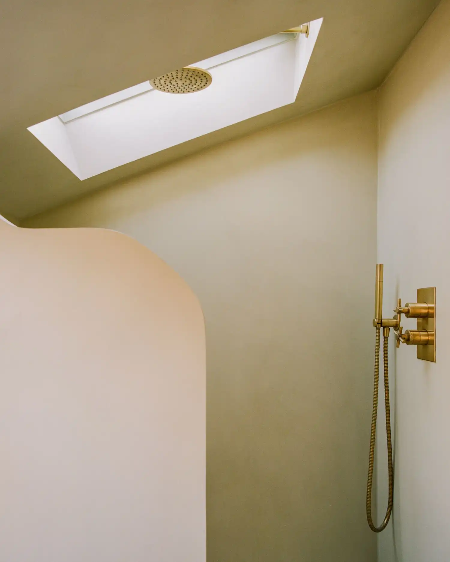 Sobremesa House by Studio McW | London Victorian Renovation & Kitchen Extension