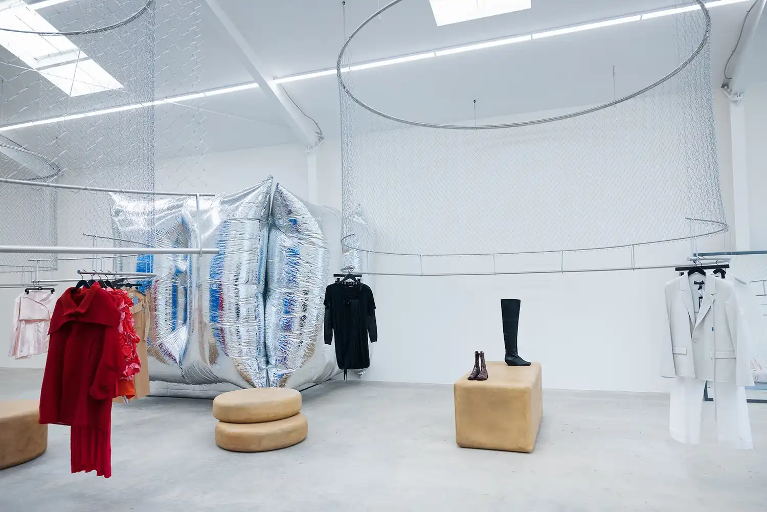 Studio O's H.Lorenzo Archive: Playful LA Retail Design